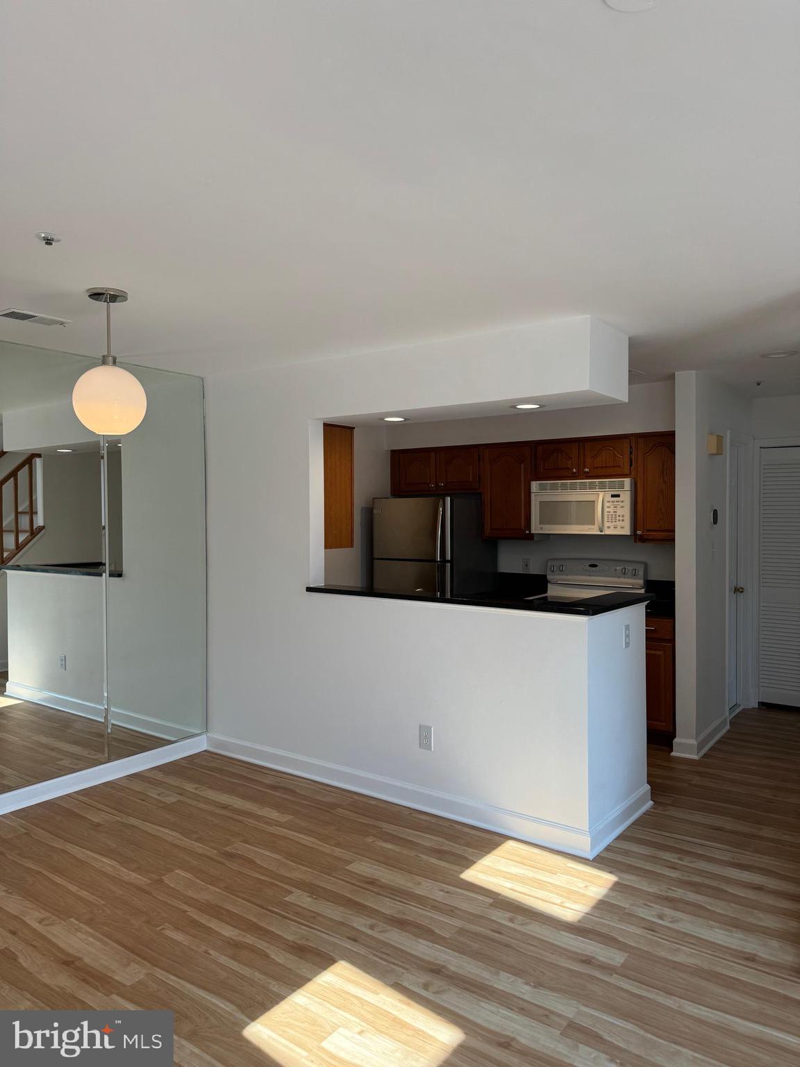 BENTLEY PLACE - Residential Lease