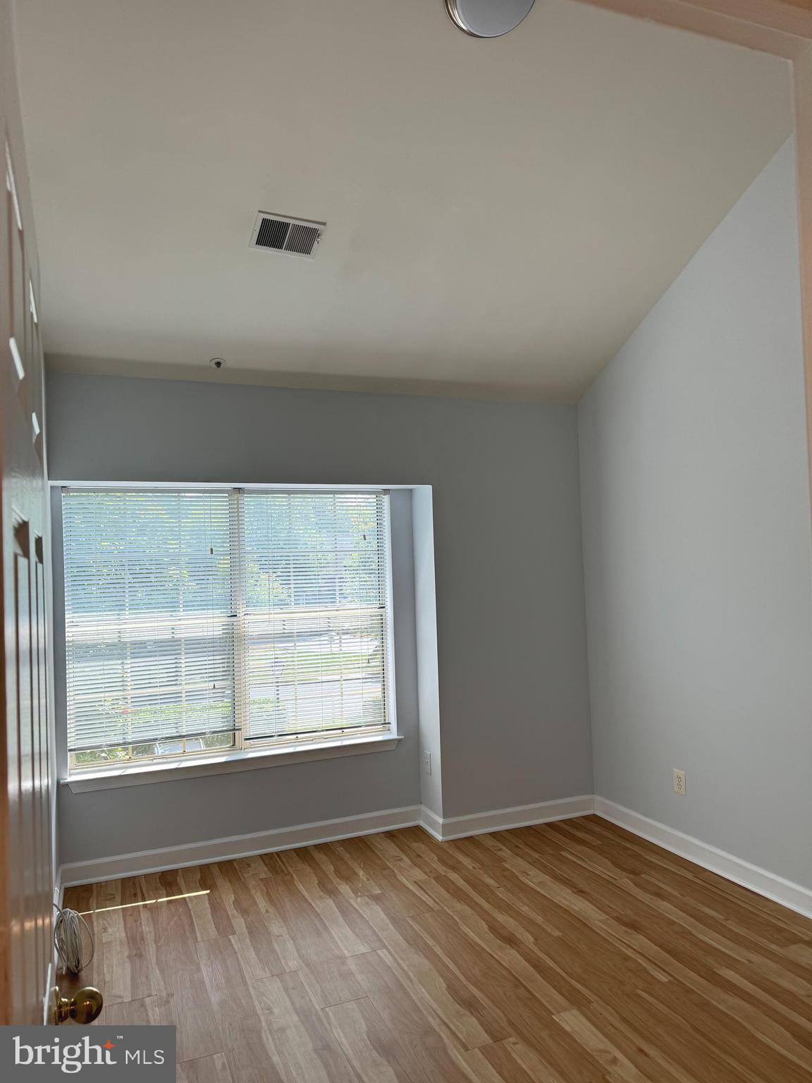 BENTLEY PLACE - Residential Lease