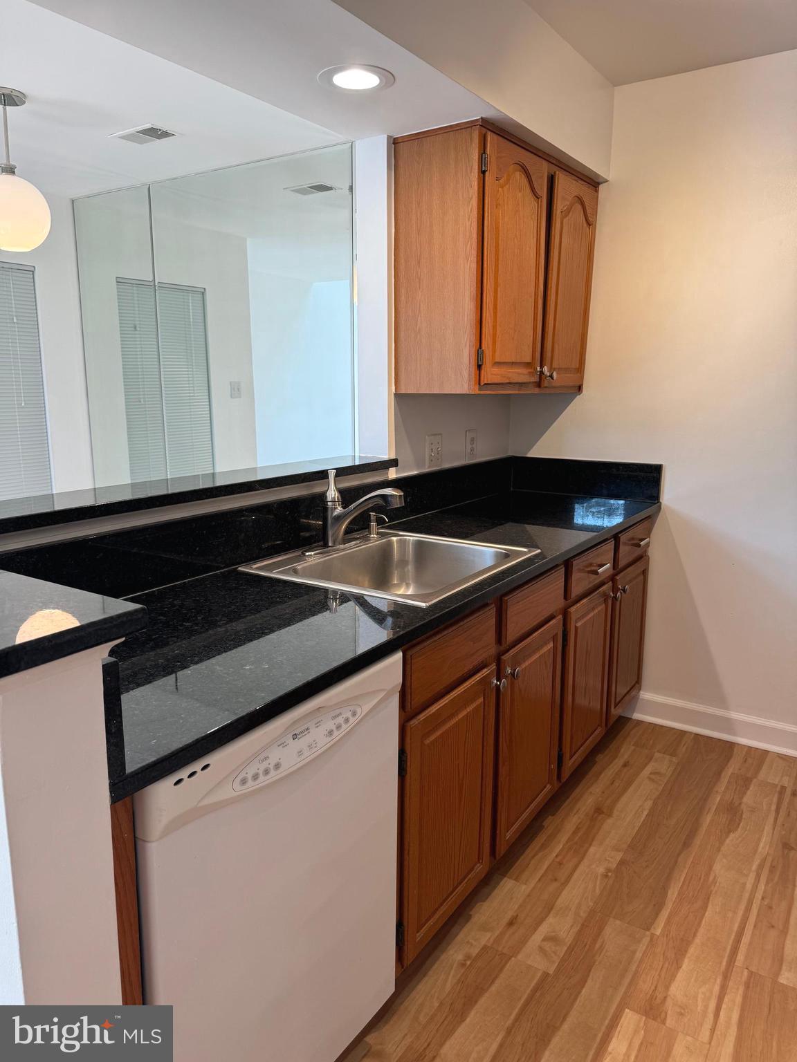 BENTLEY PLACE - Residential Lease