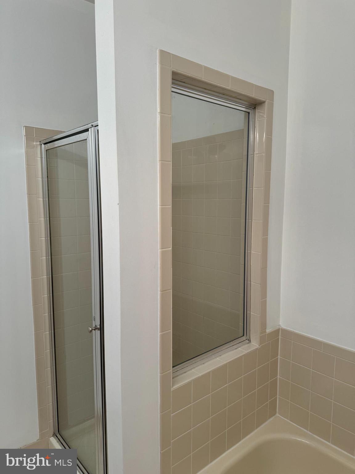 BENTLEY PLACE - Residential Lease