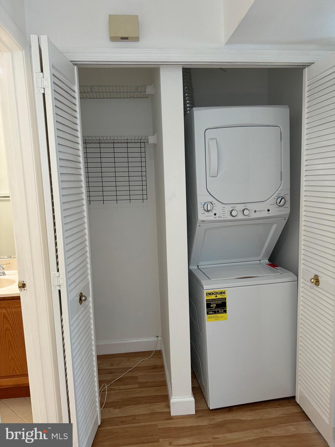 BENTLEY PLACE - Residential Lease