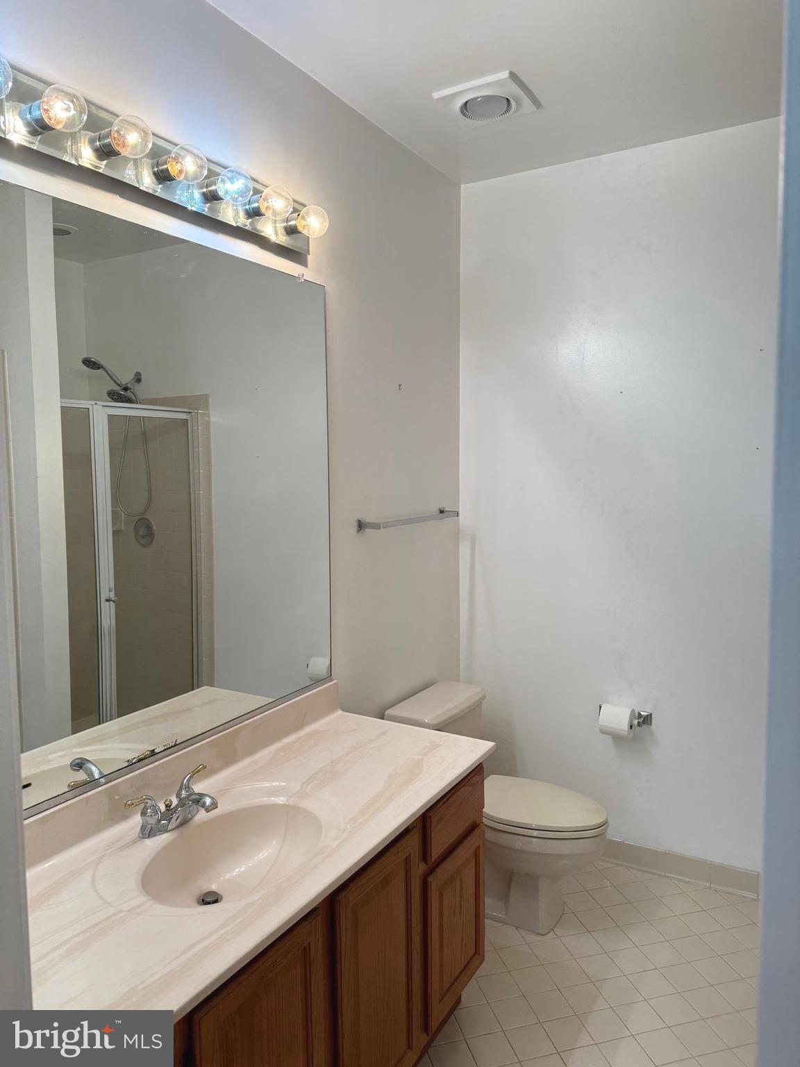 BENTLEY PLACE - Residential Lease