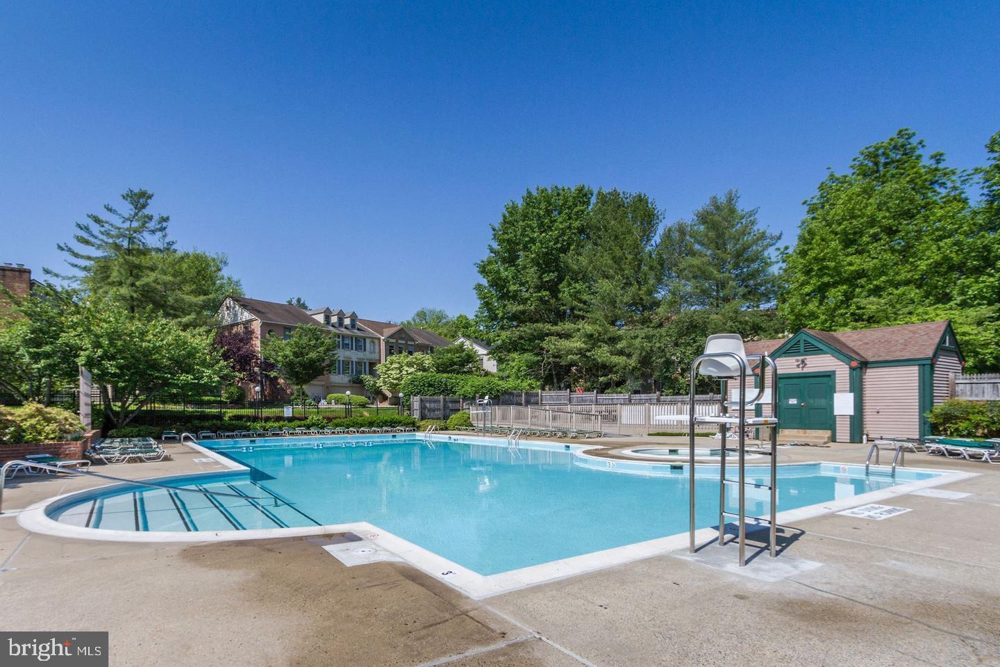 BENTLEY PLACE - Residential Lease