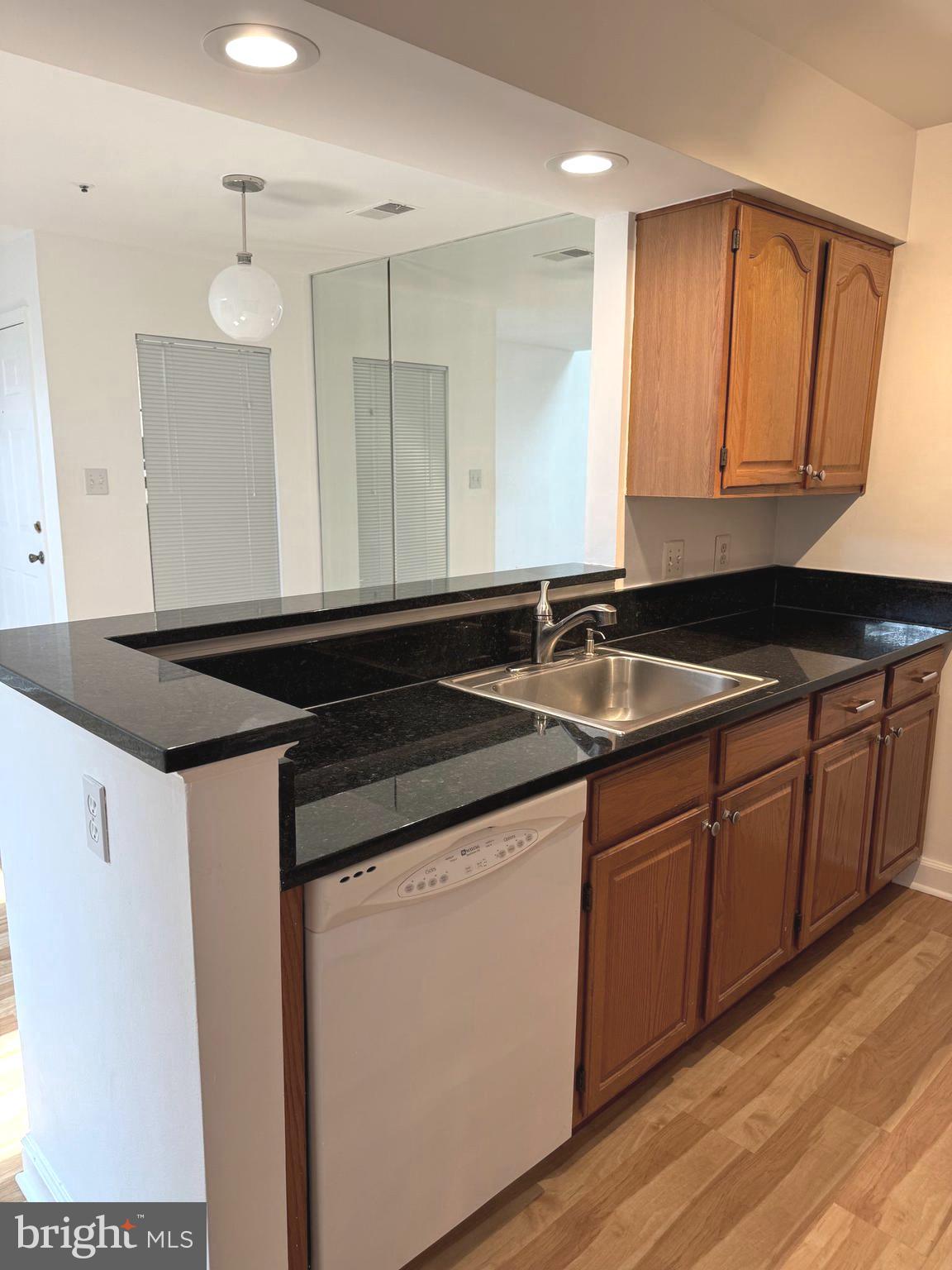 BENTLEY PLACE - Residential Lease