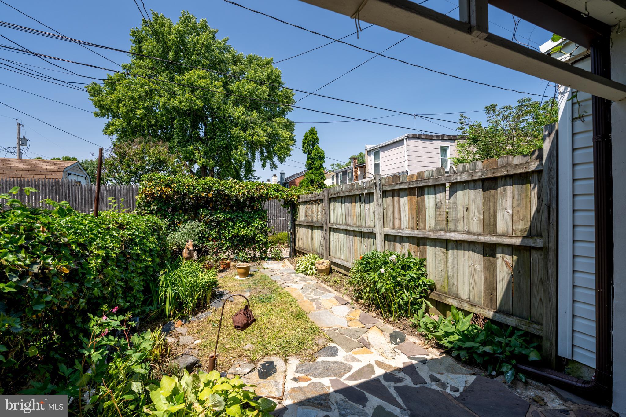 WYMAN PARK HAMPDEN - Residential