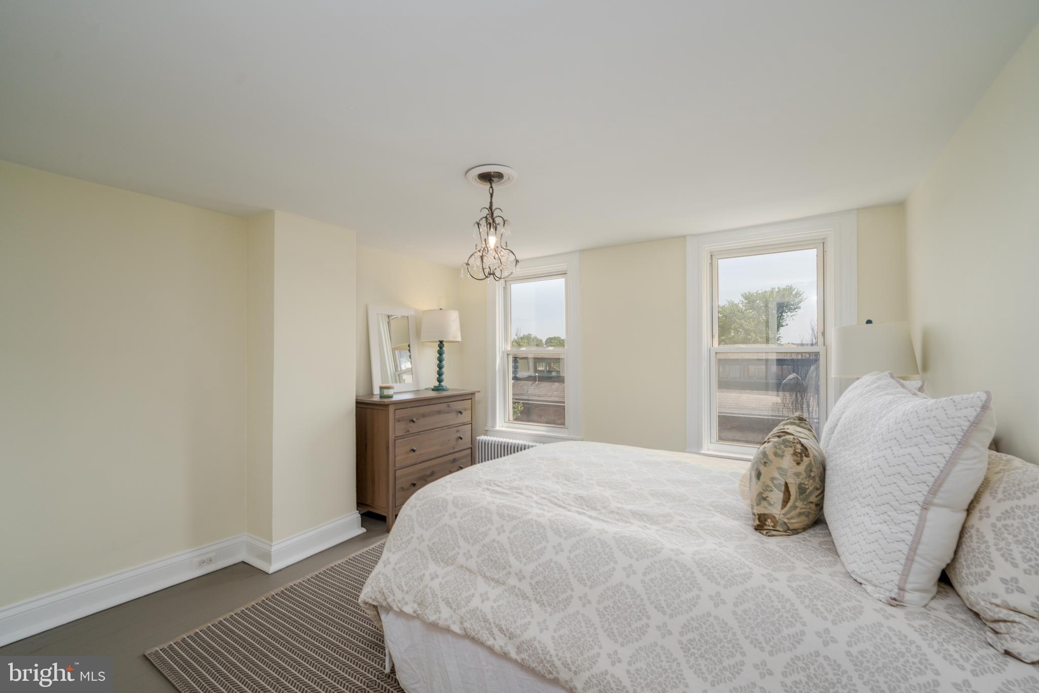 WYMAN PARK HAMPDEN - Residential