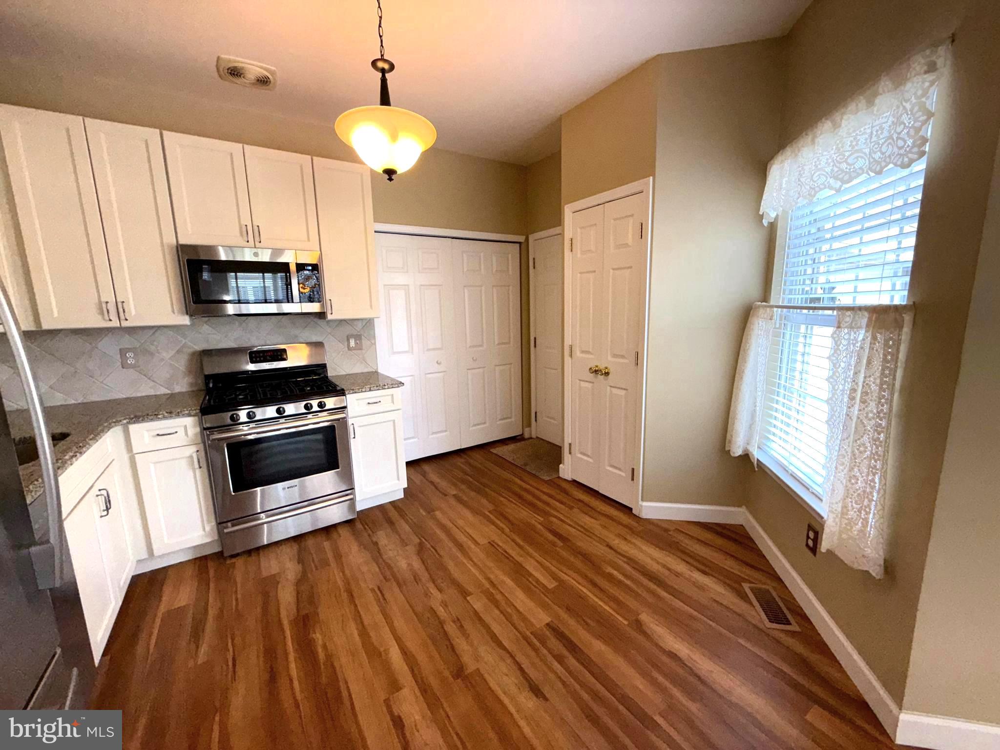 CHANCELLOR GLEN - Residential