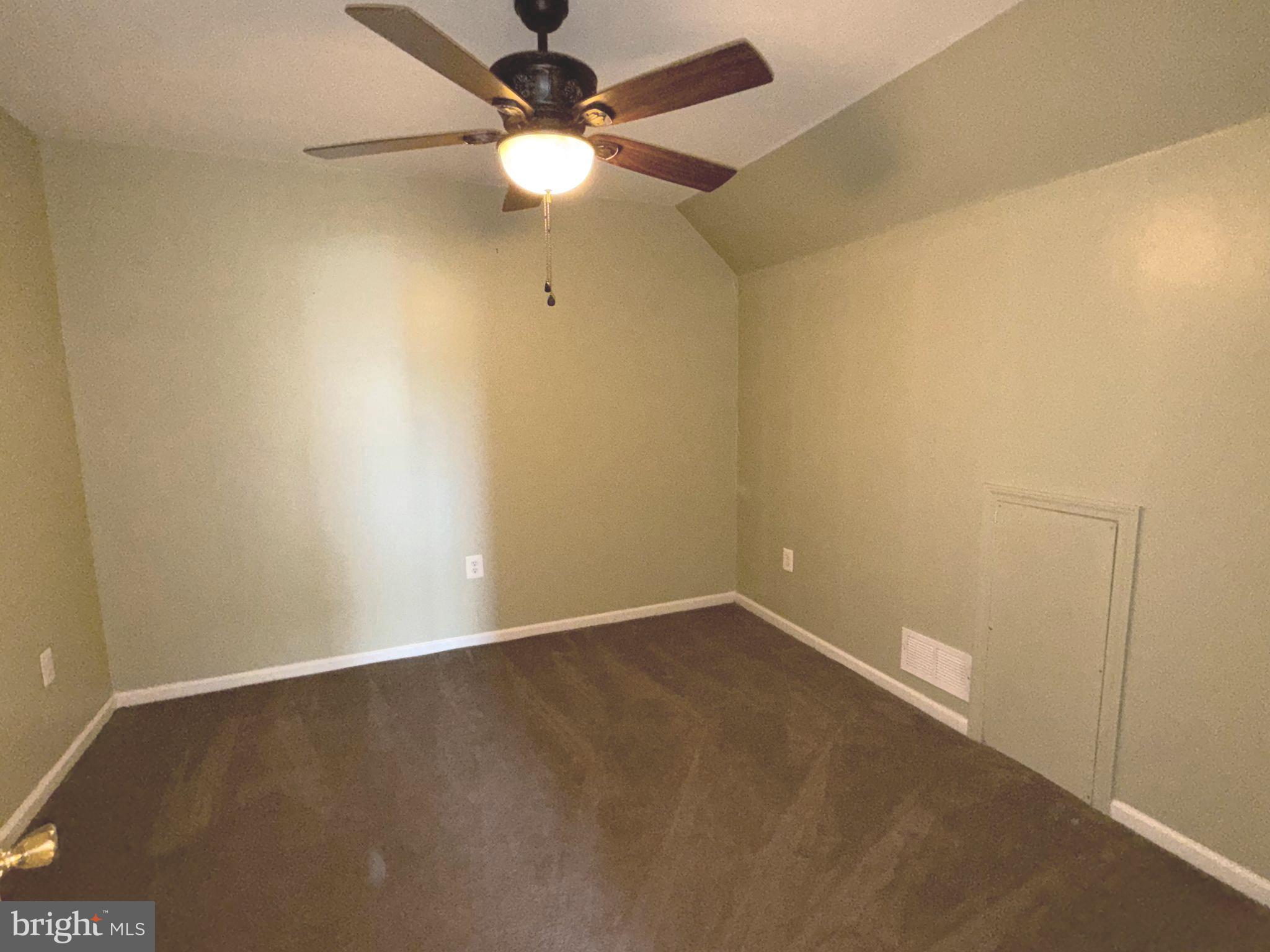 CHANCELLOR GLEN - Residential