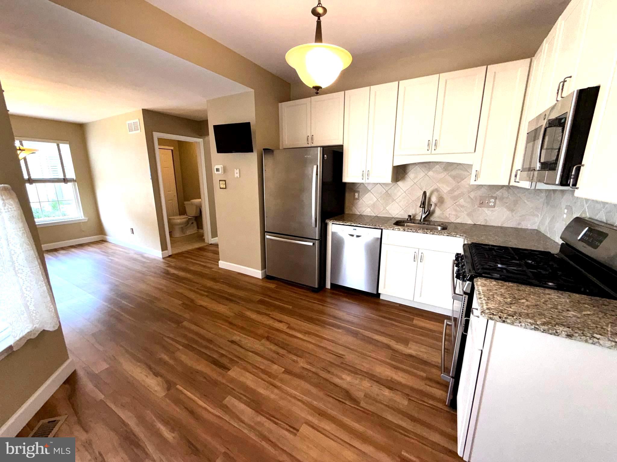 CHANCELLOR GLEN - Residential