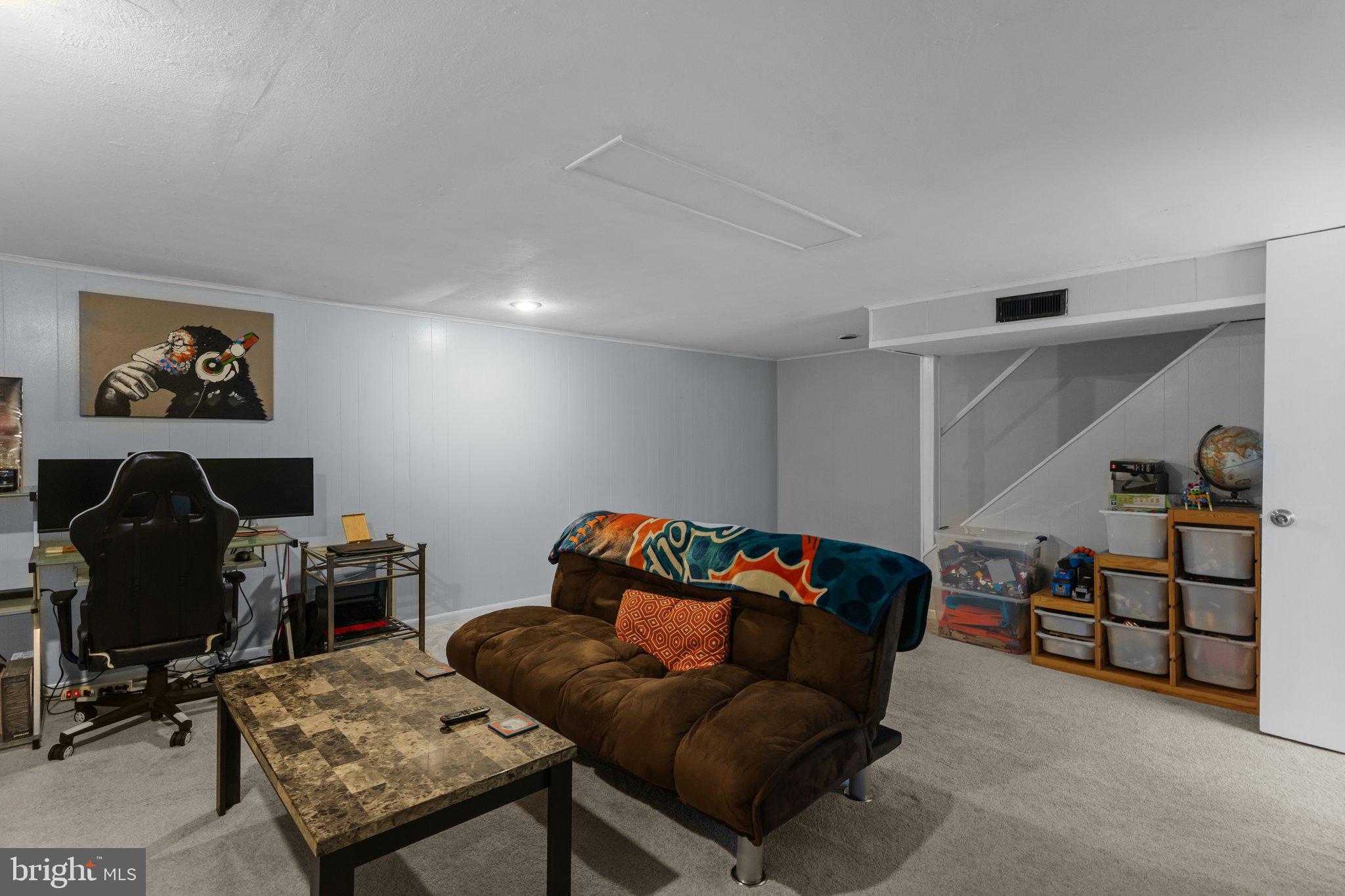 WHITPAIN HILLS - Residential