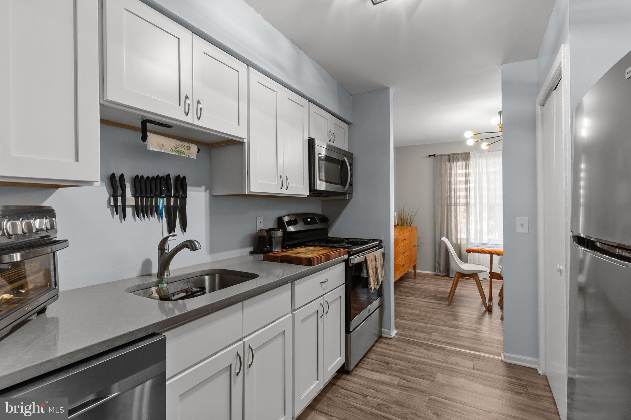 WHITPAIN HILLS - Residential