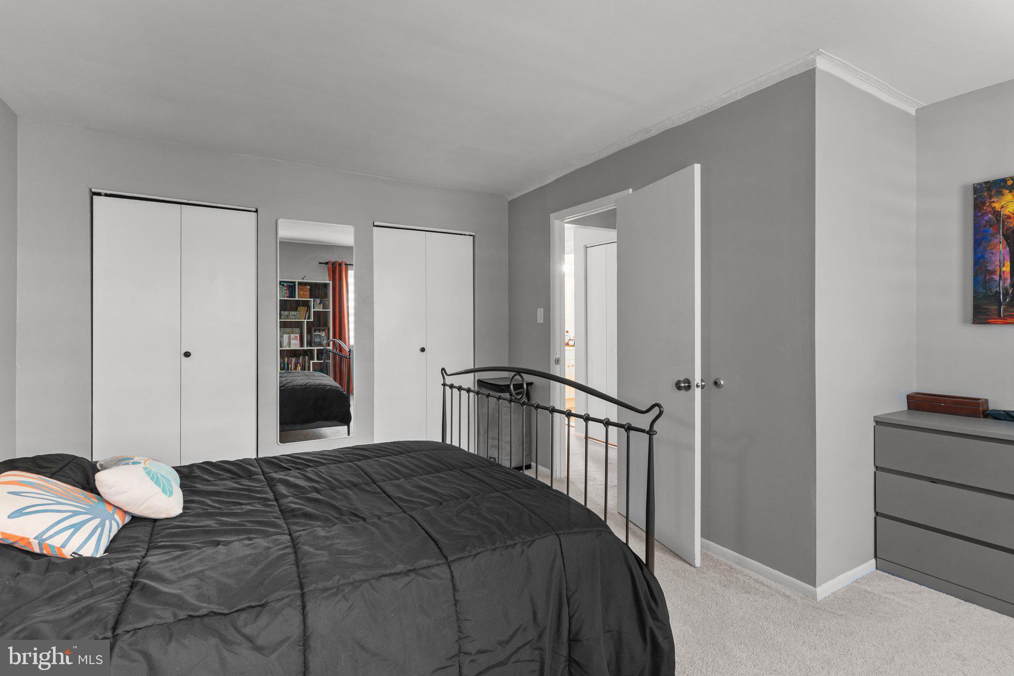 WHITPAIN HILLS - Residential