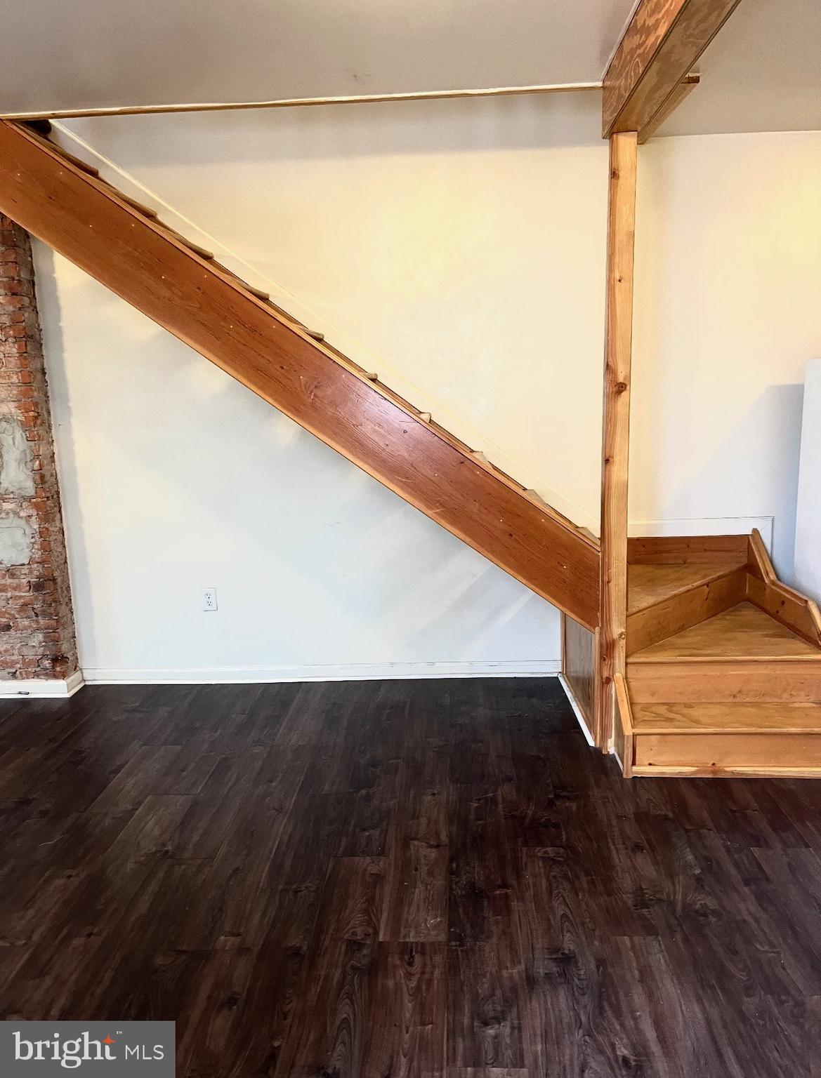 BRIDESBURG - Residential Lease