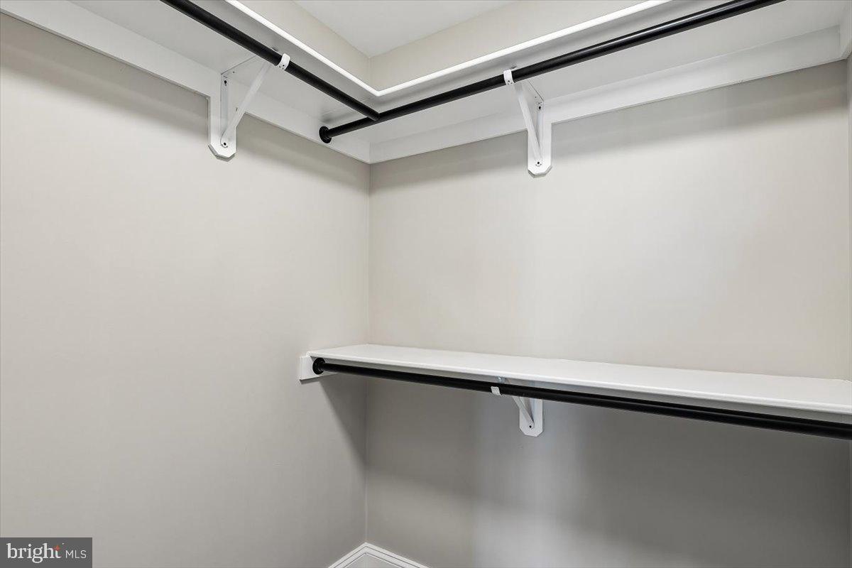 PINEY ORCHARD - Residential