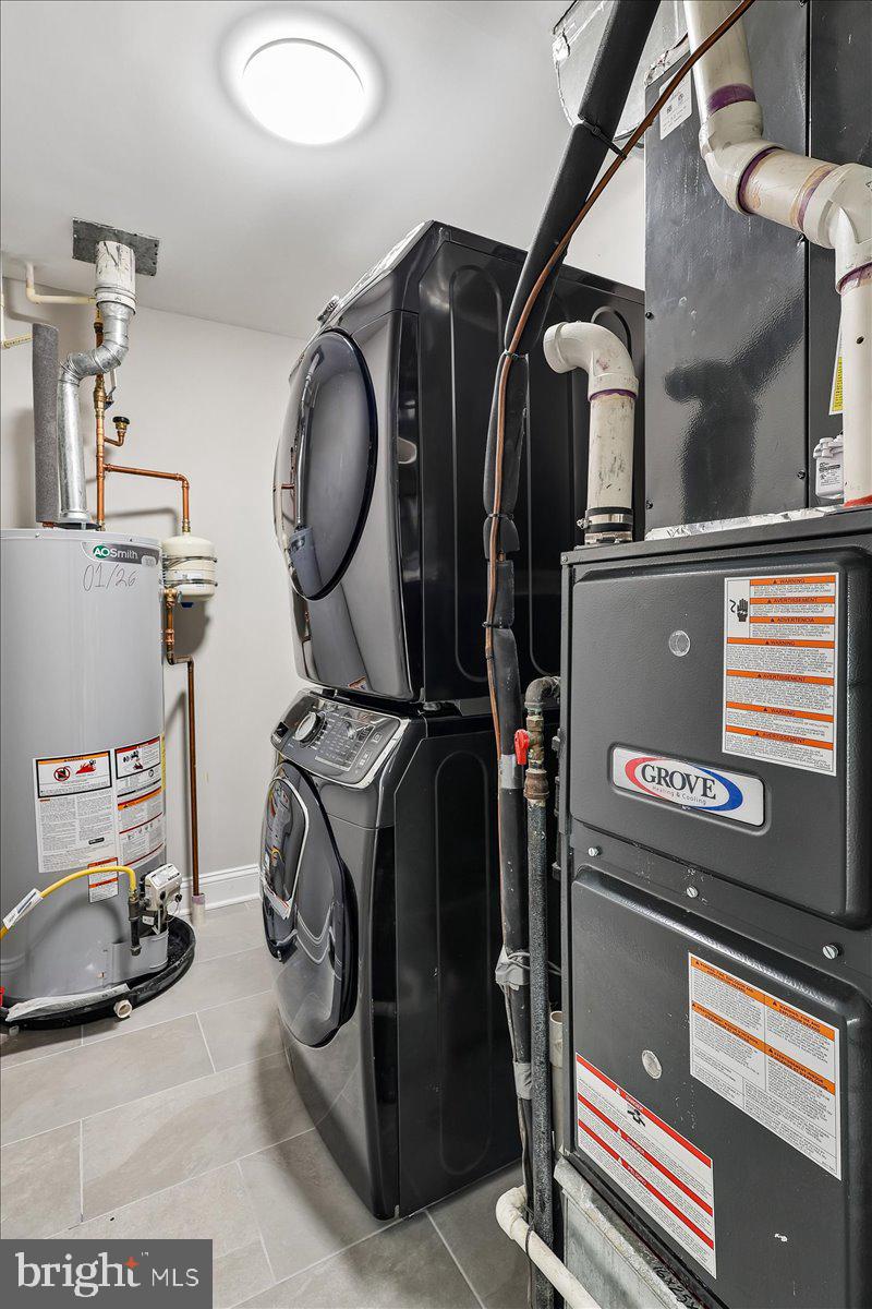 PINEY ORCHARD - Residential