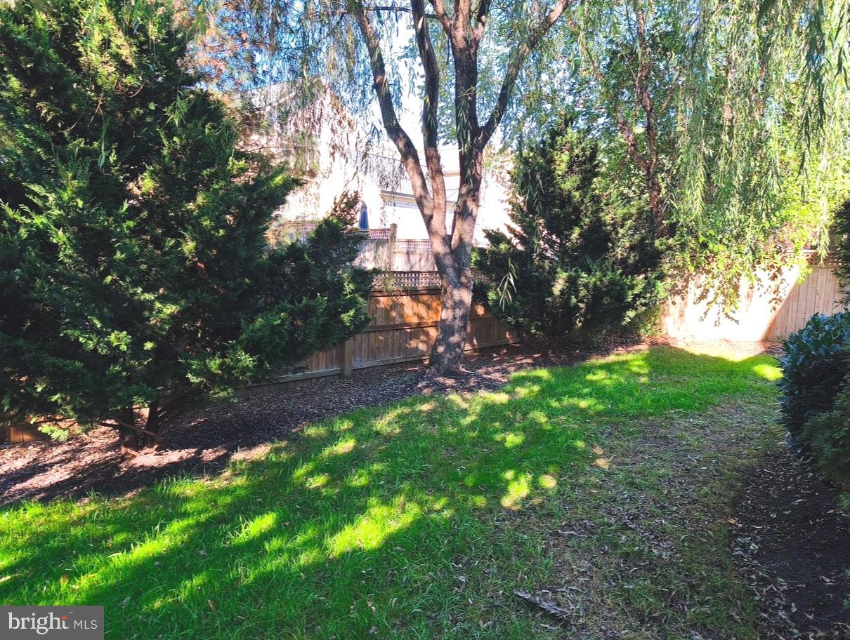 BRAMBLETON - Residential Lease