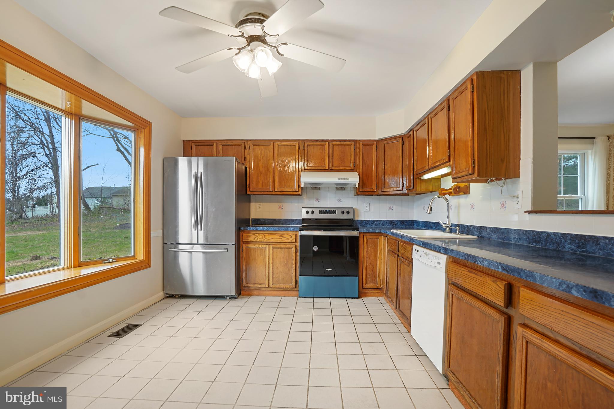 THE MEADOWS - Residential