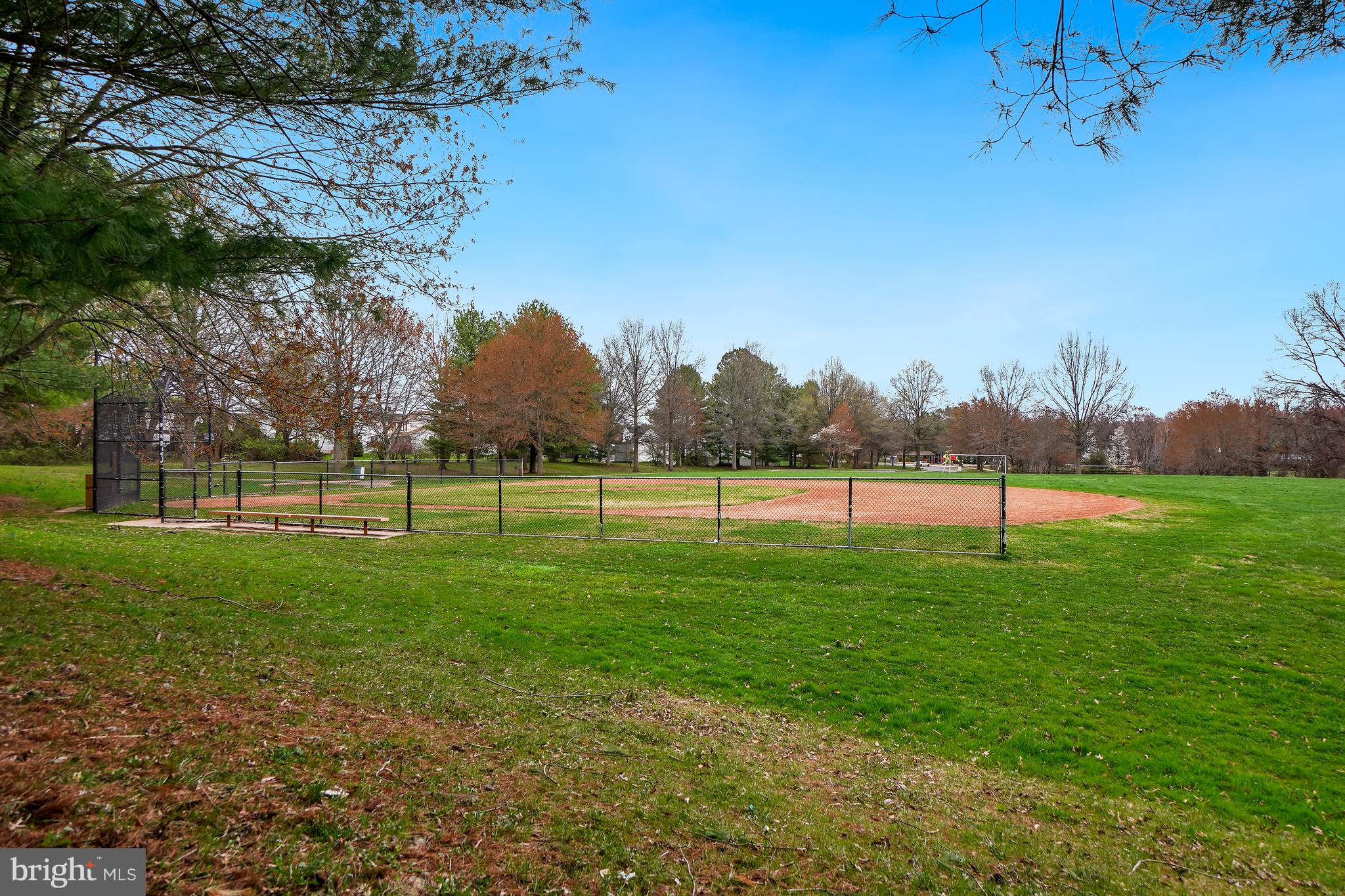 THE MEADOWS - Residential