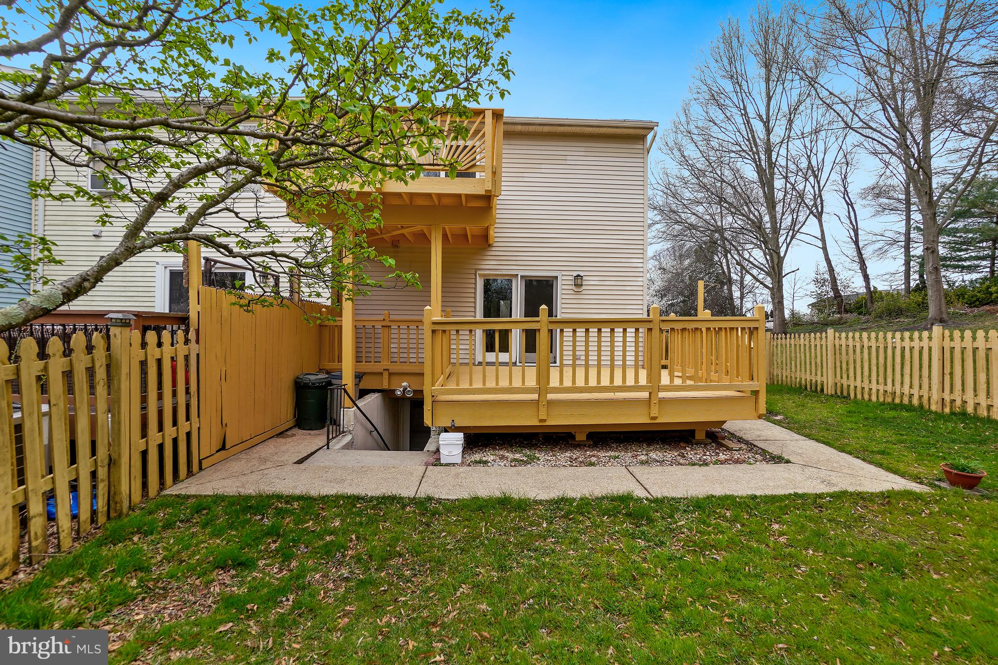 THE MEADOWS - Residential