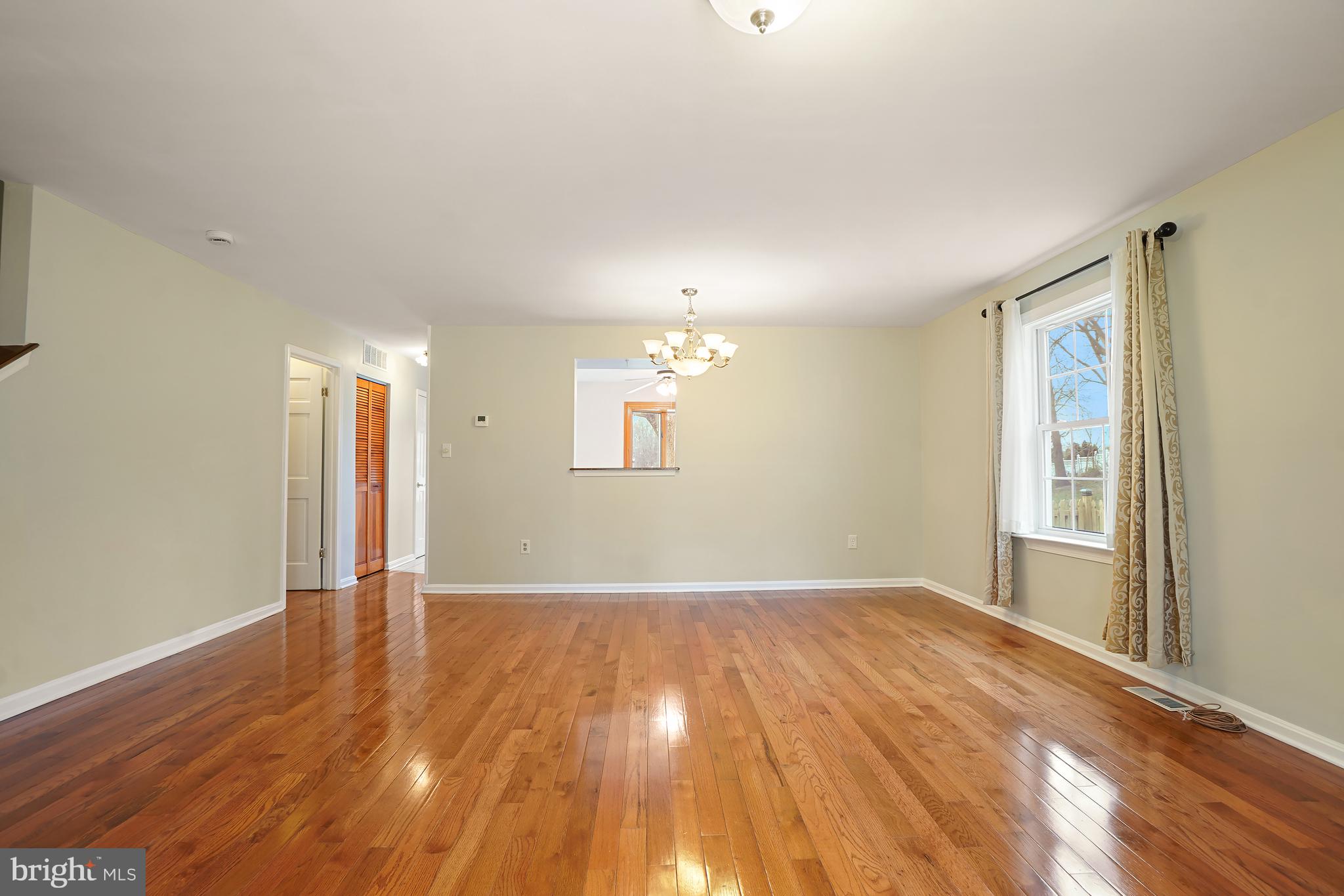 THE MEADOWS - Residential