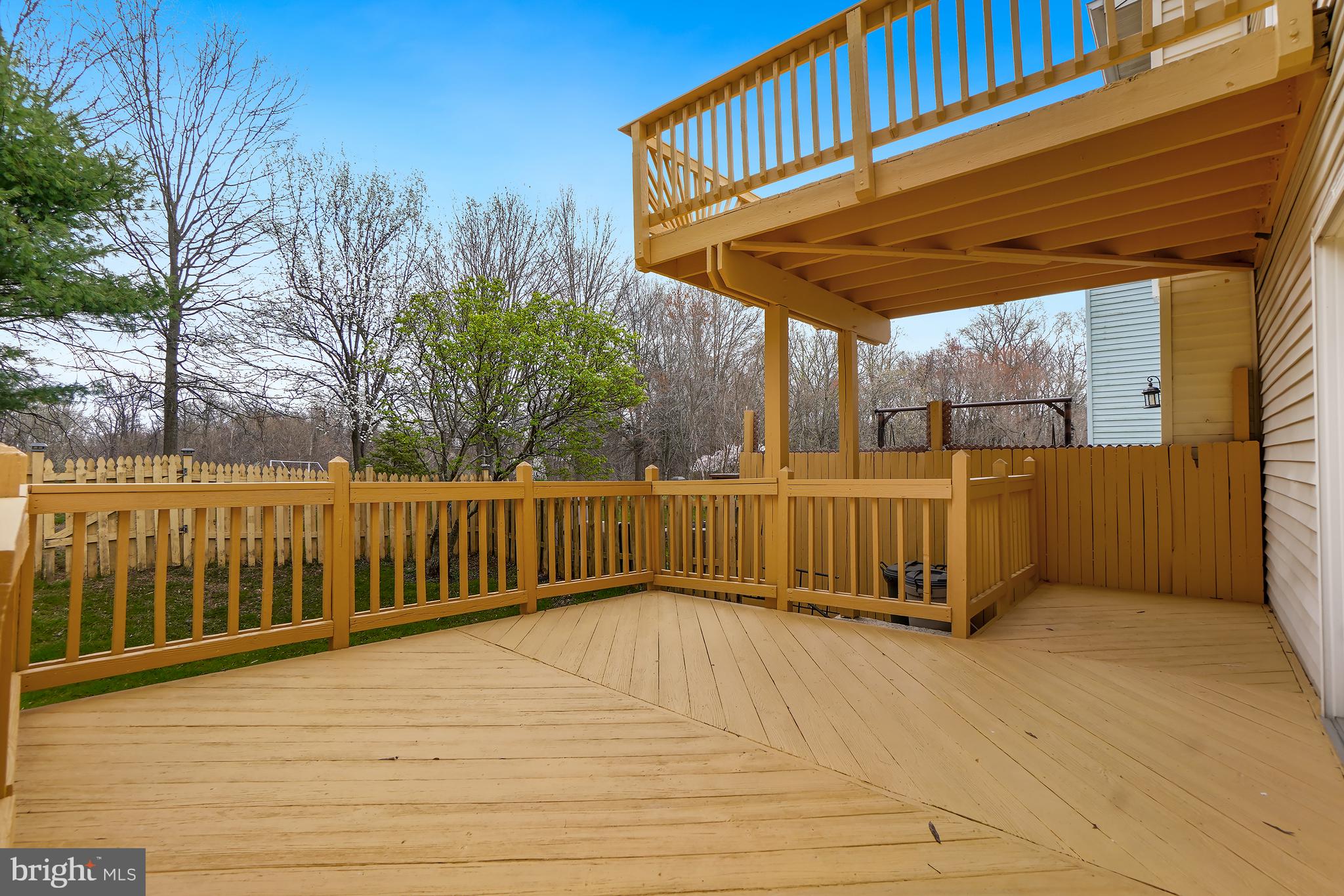 THE MEADOWS - Residential