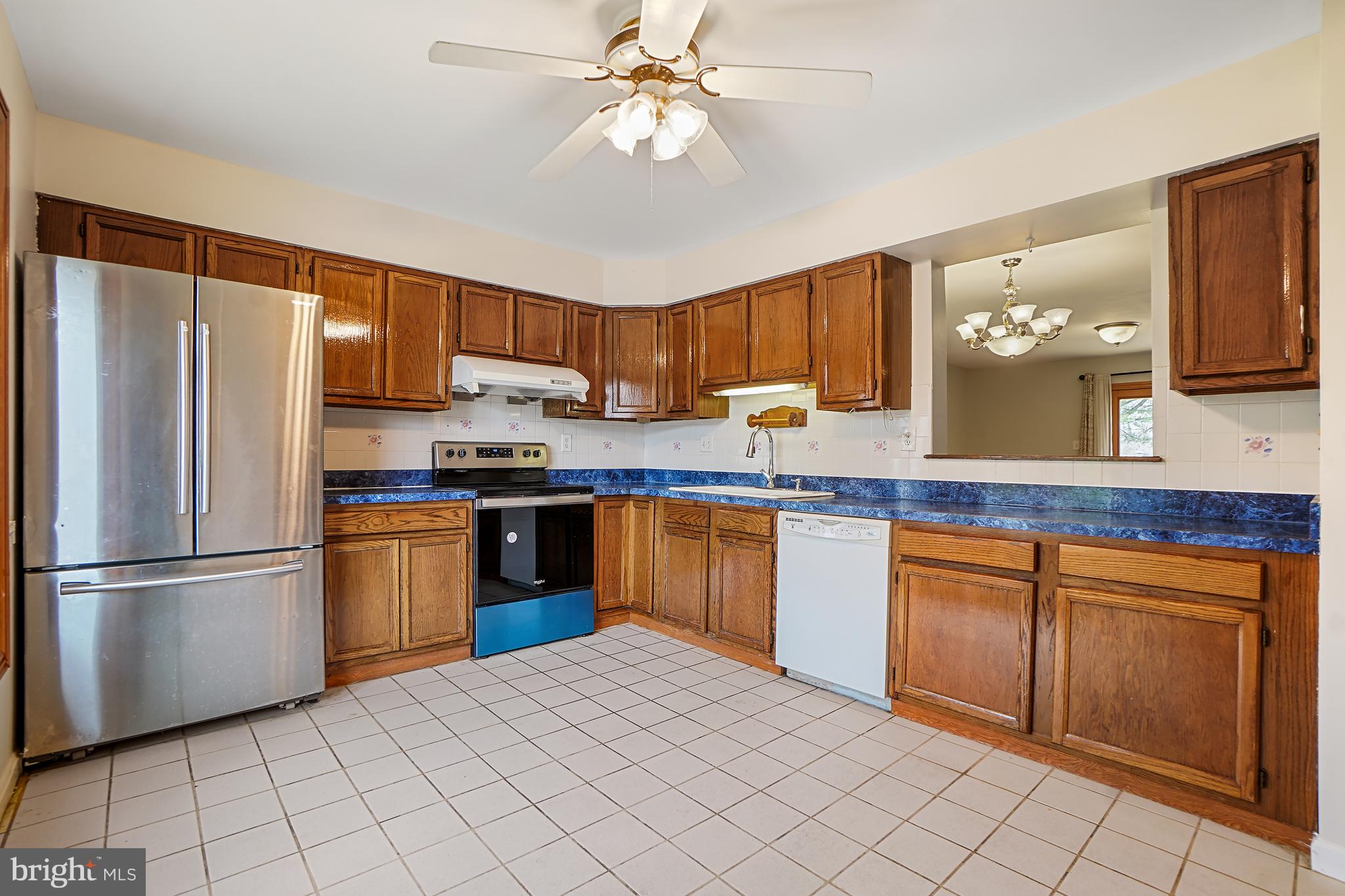 THE MEADOWS - Residential