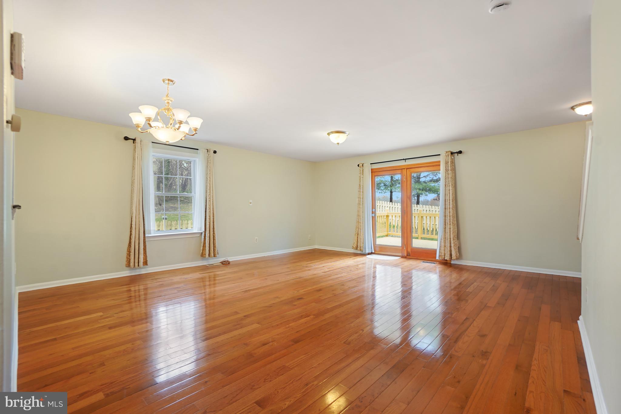 THE MEADOWS - Residential