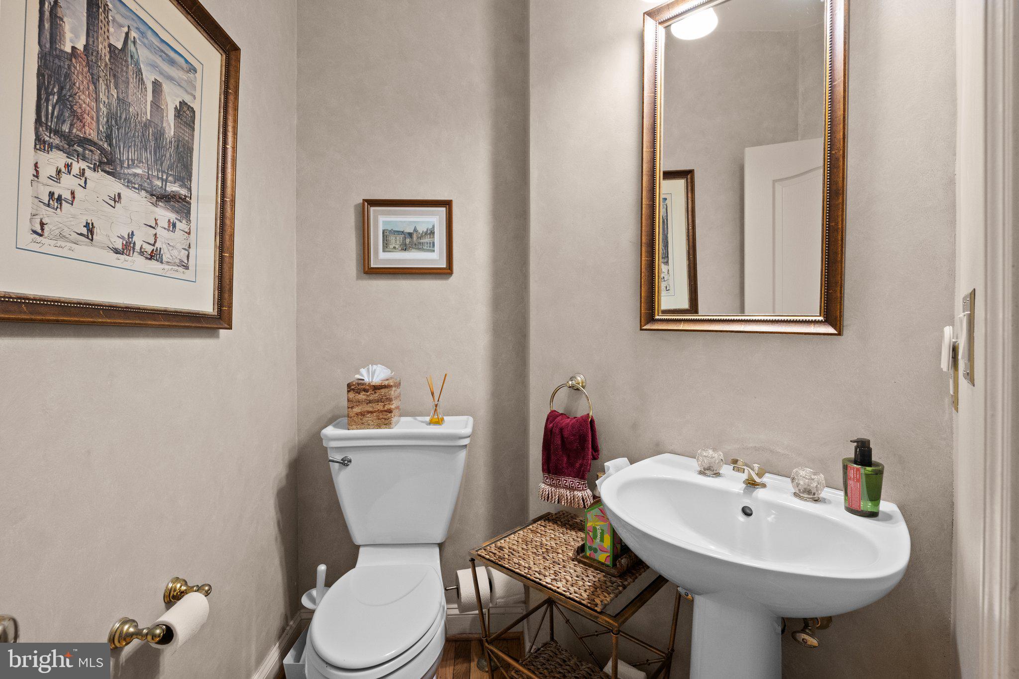 STONEY FORD ESTATE - Residential