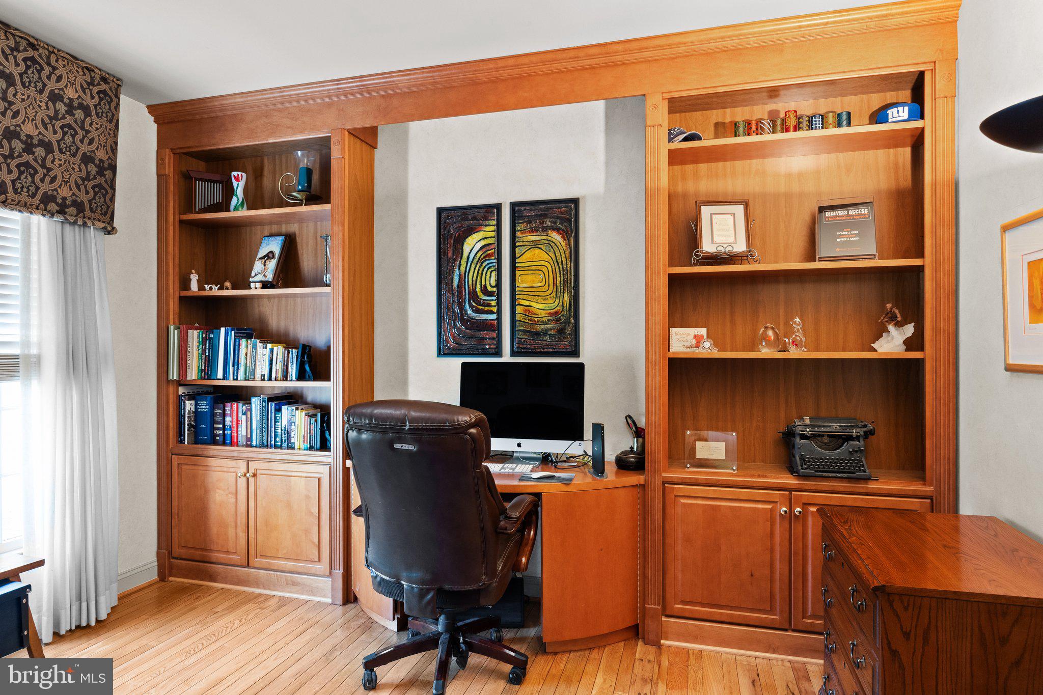 STONEY FORD ESTATE - Residential