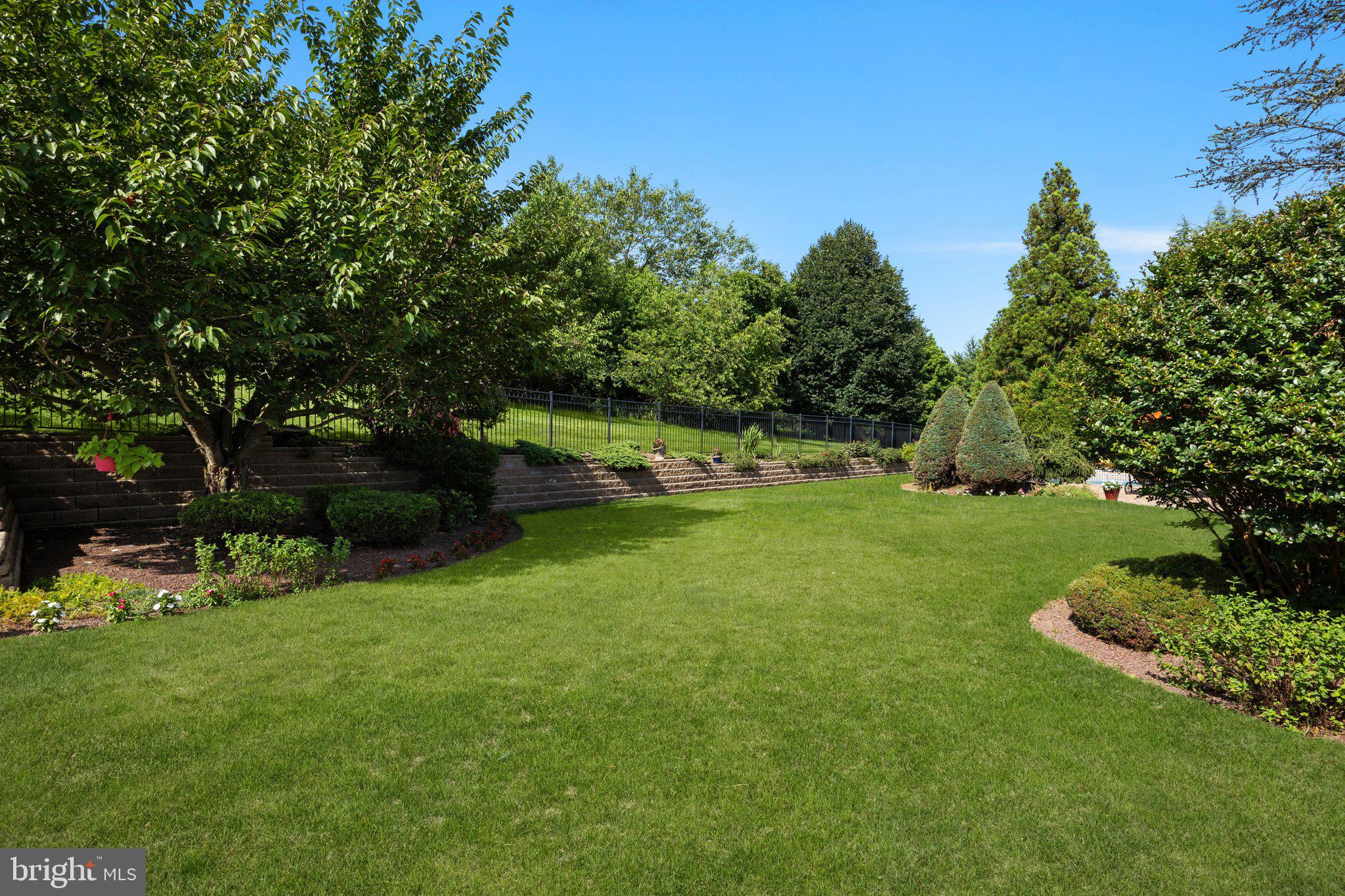 STONEY FORD ESTATE - Residential