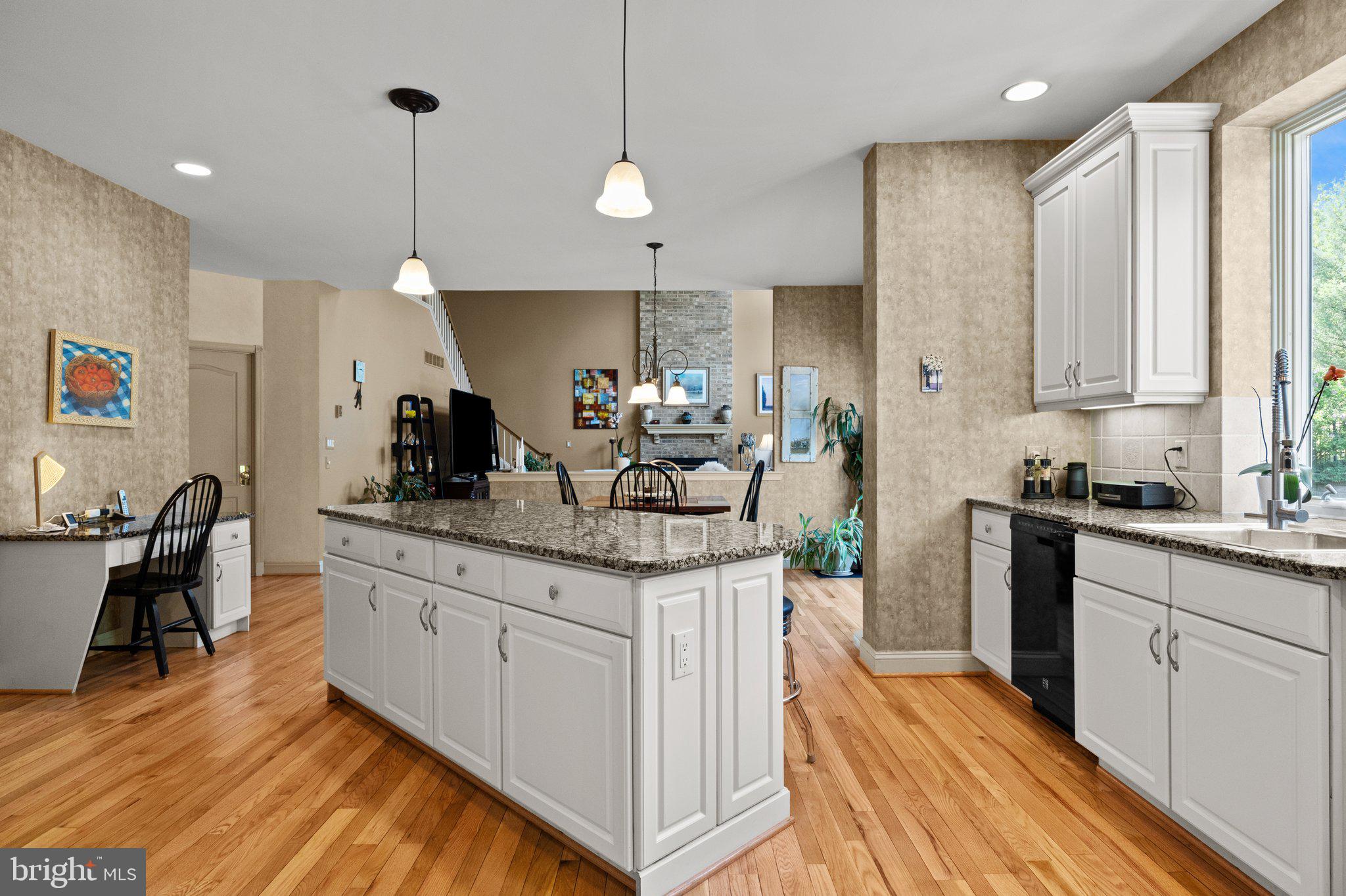 STONEY FORD ESTATE - Residential