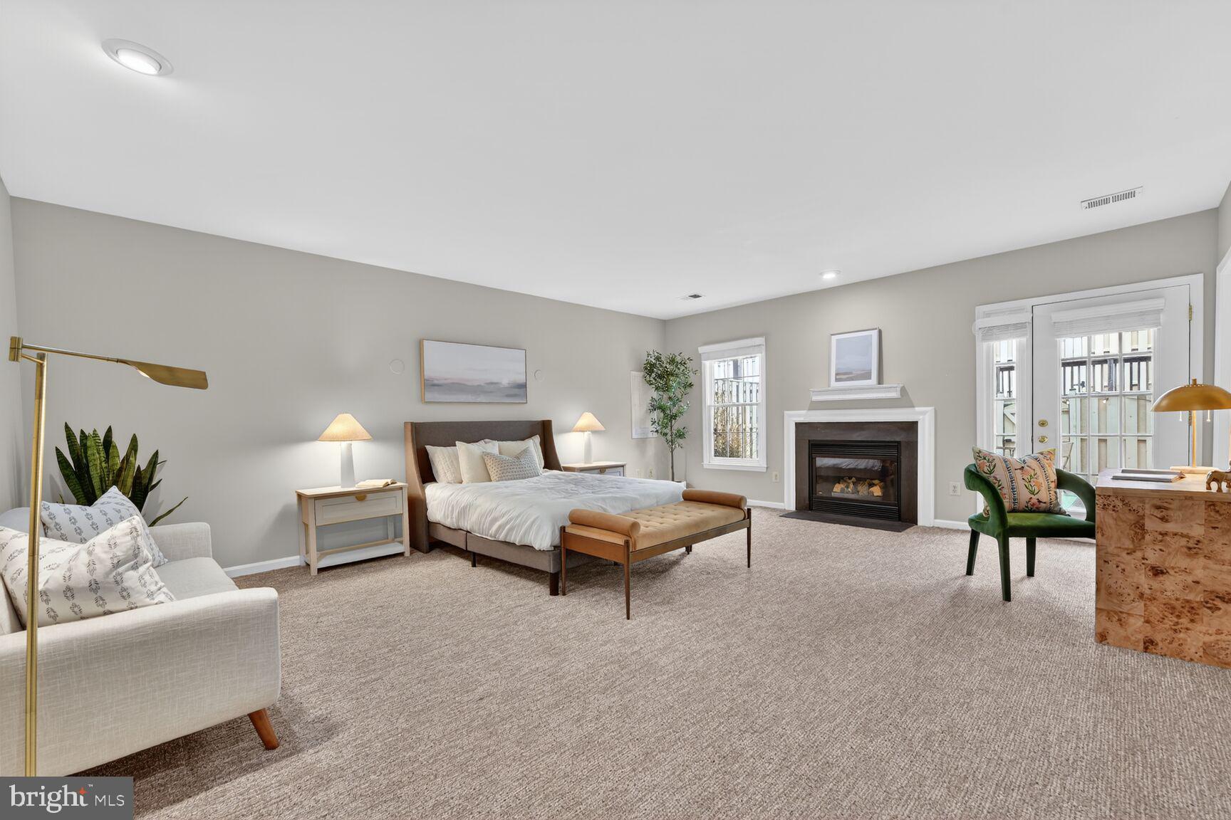 WESTWOOD TOWNS - Residential