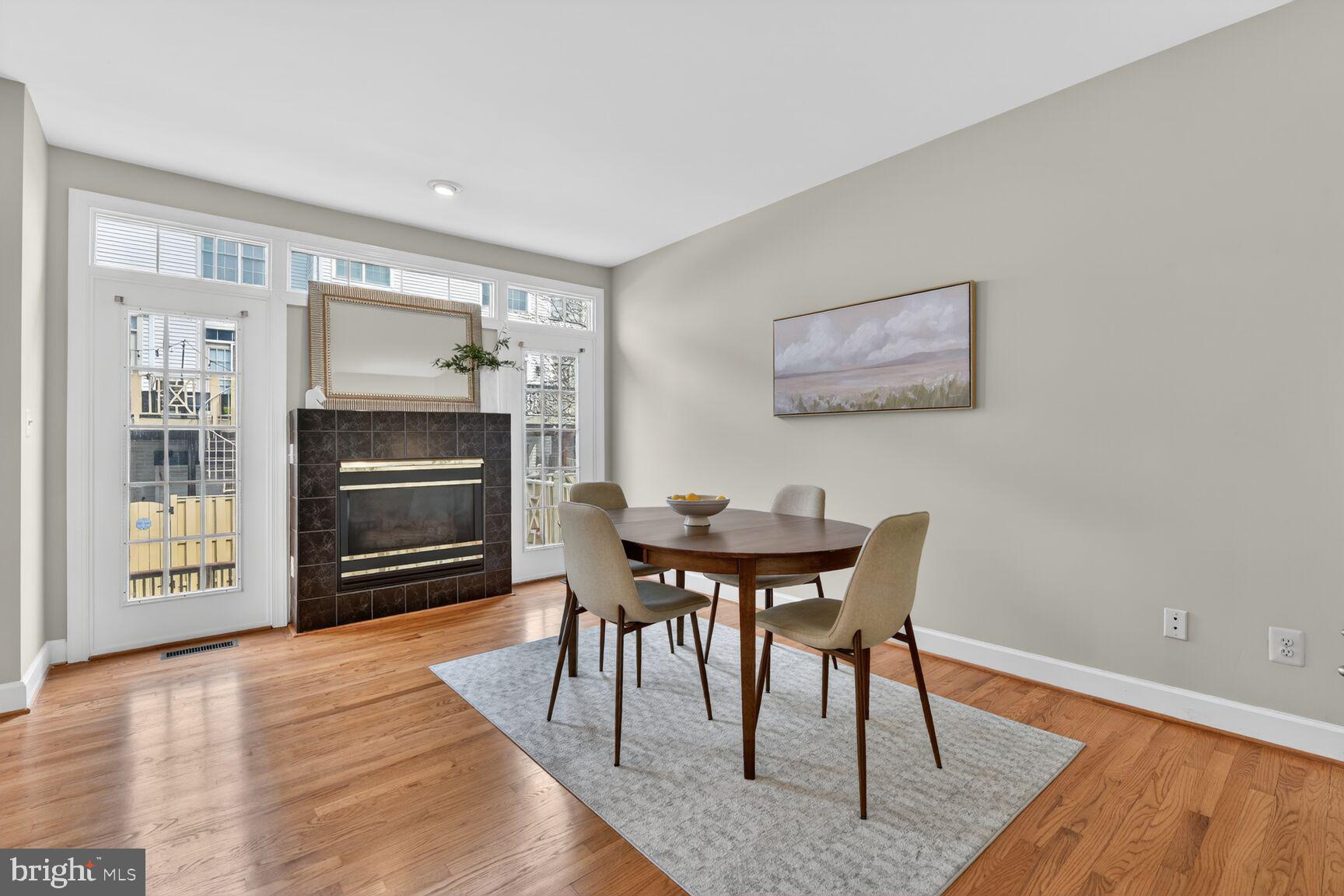 WESTWOOD TOWNS - Residential