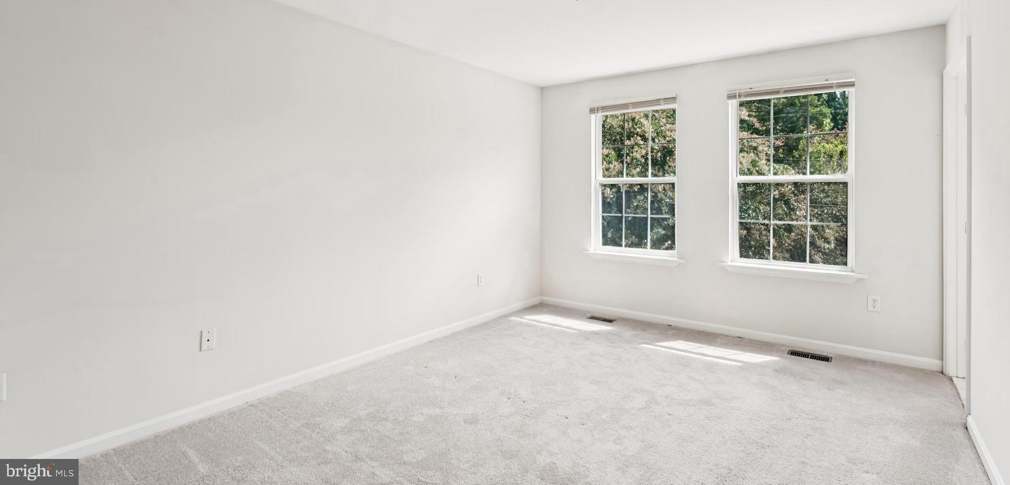 BEVERLEY BEACH - Residential Lease