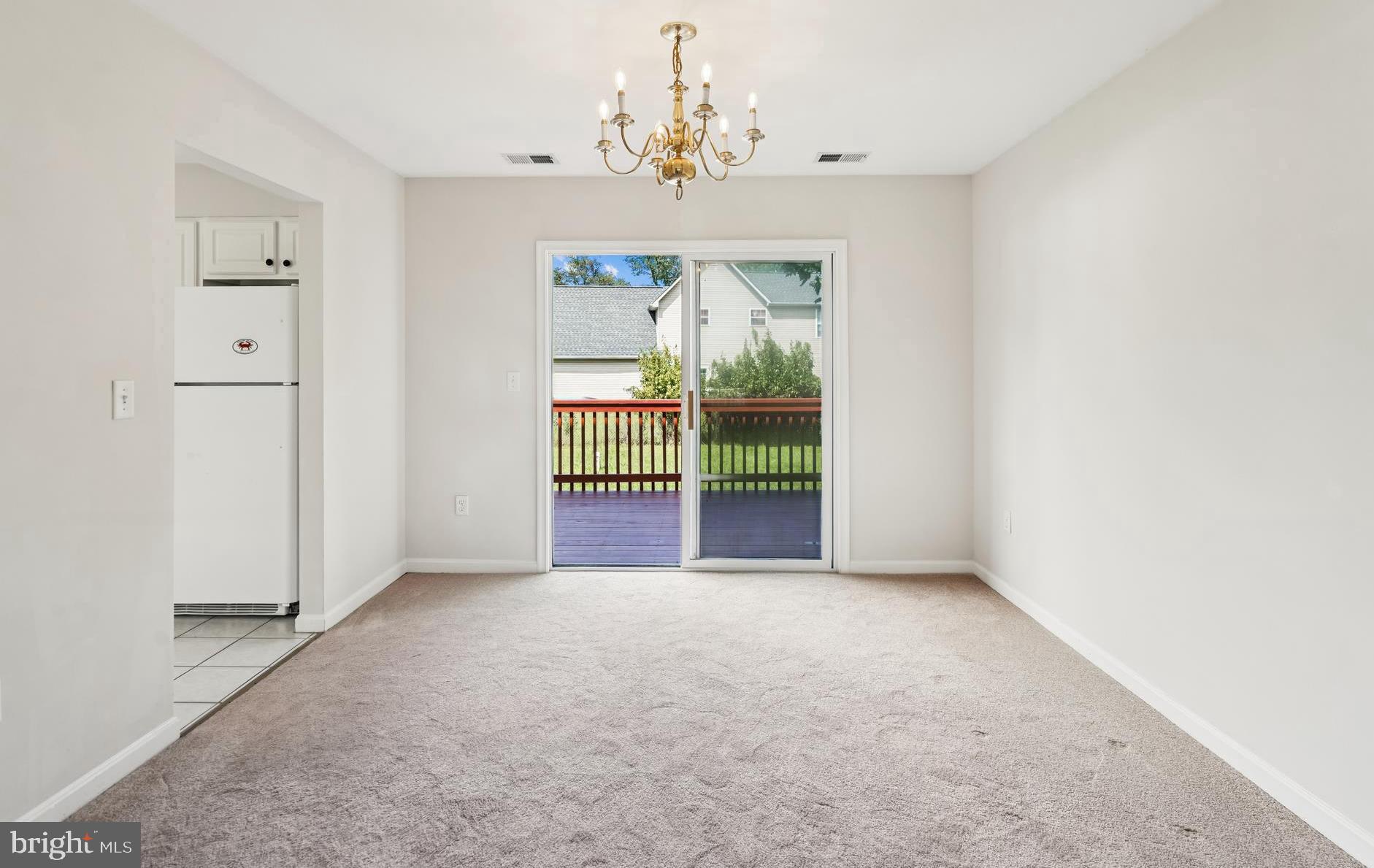 BEVERLEY BEACH - Residential Lease