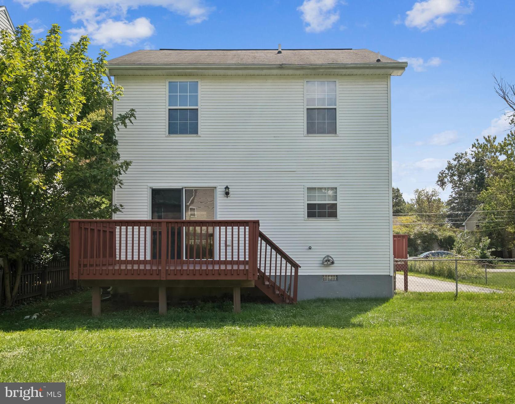 BEVERLEY BEACH - Residential Lease