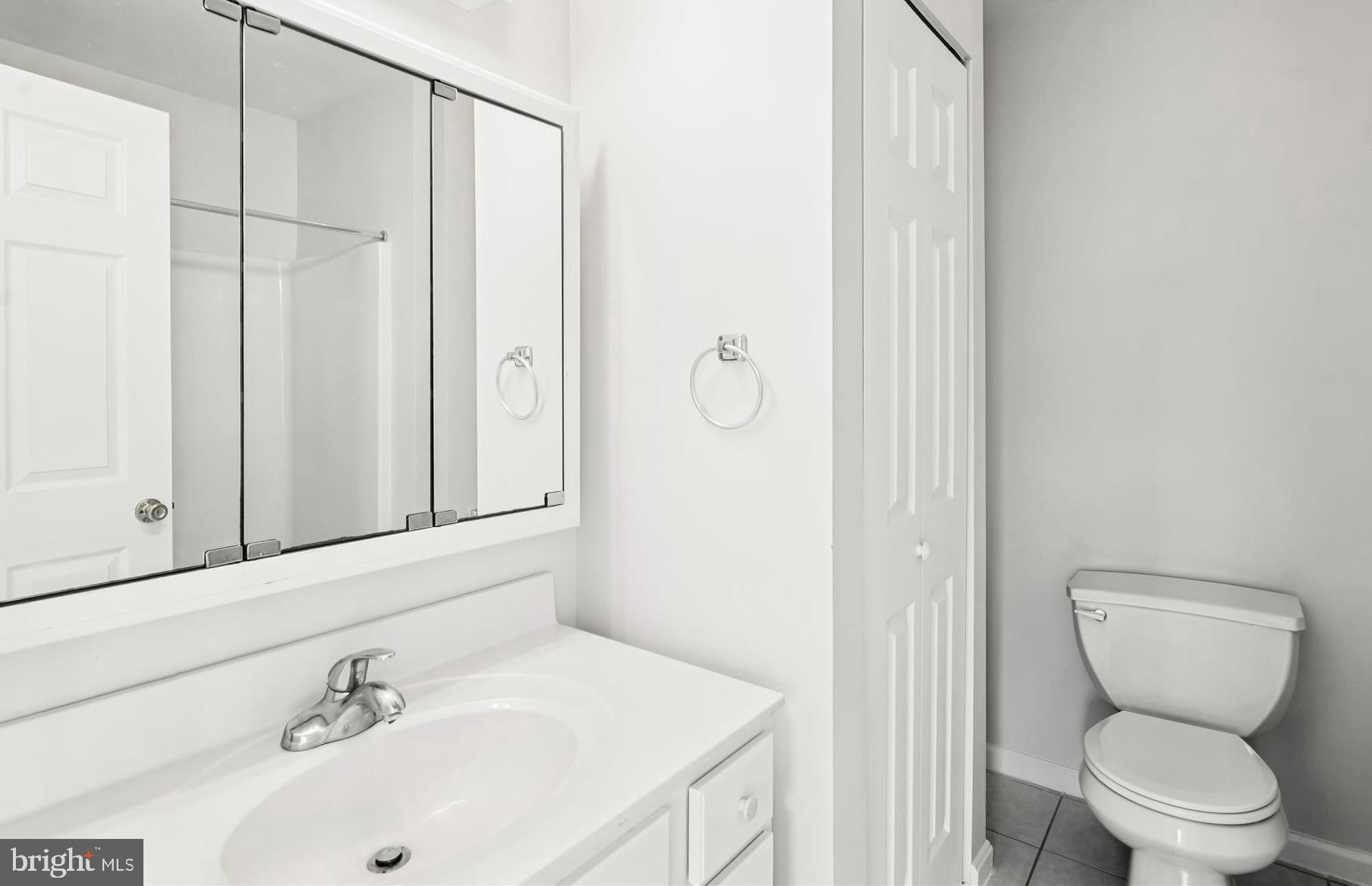 BEVERLEY BEACH - Residential Lease