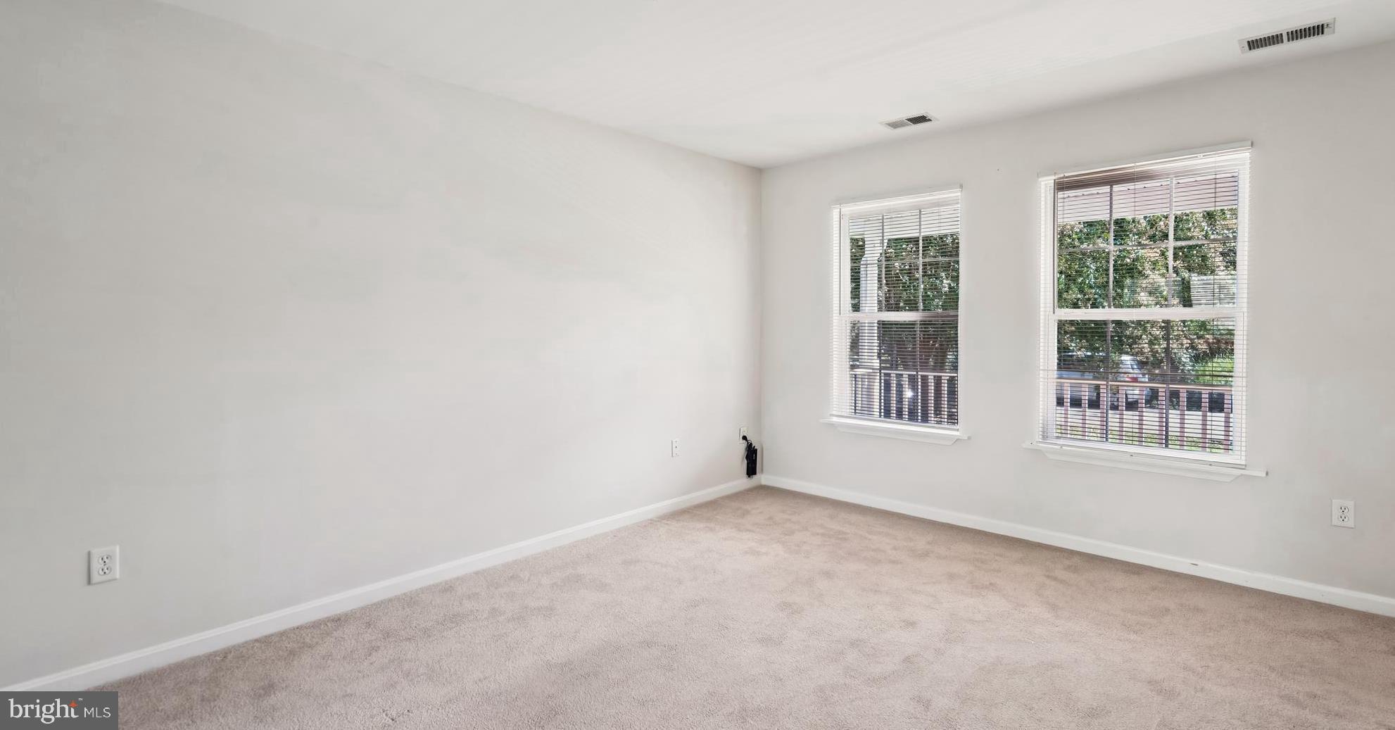 BEVERLEY BEACH - Residential Lease