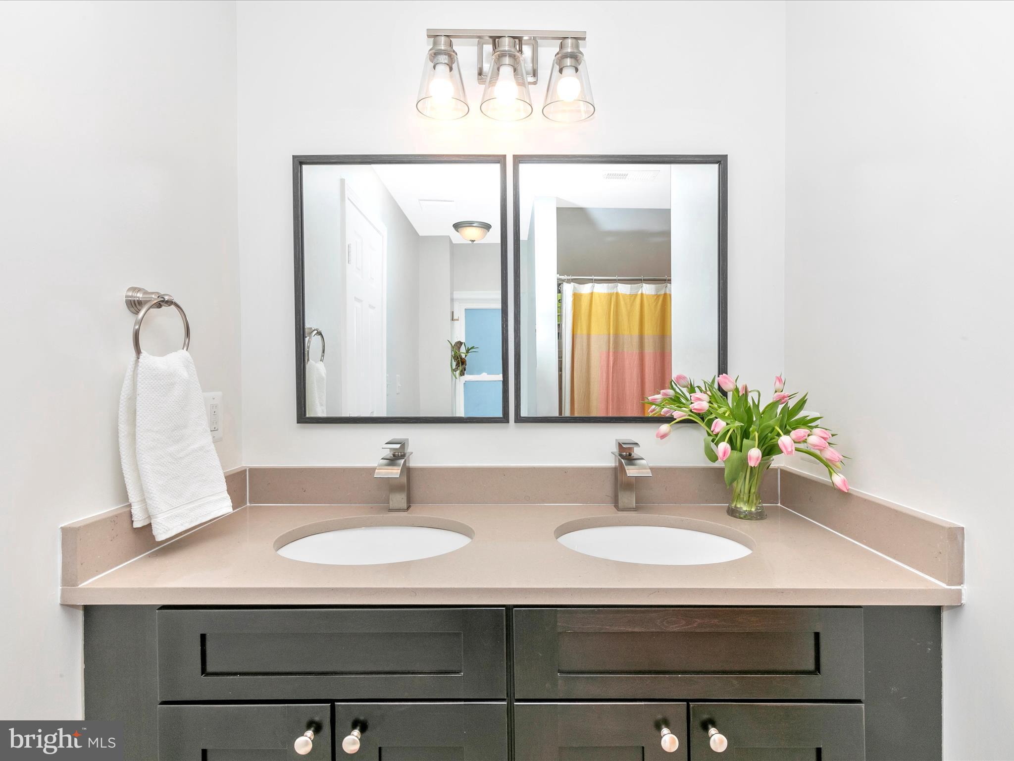 BRUNSWICK - Residential