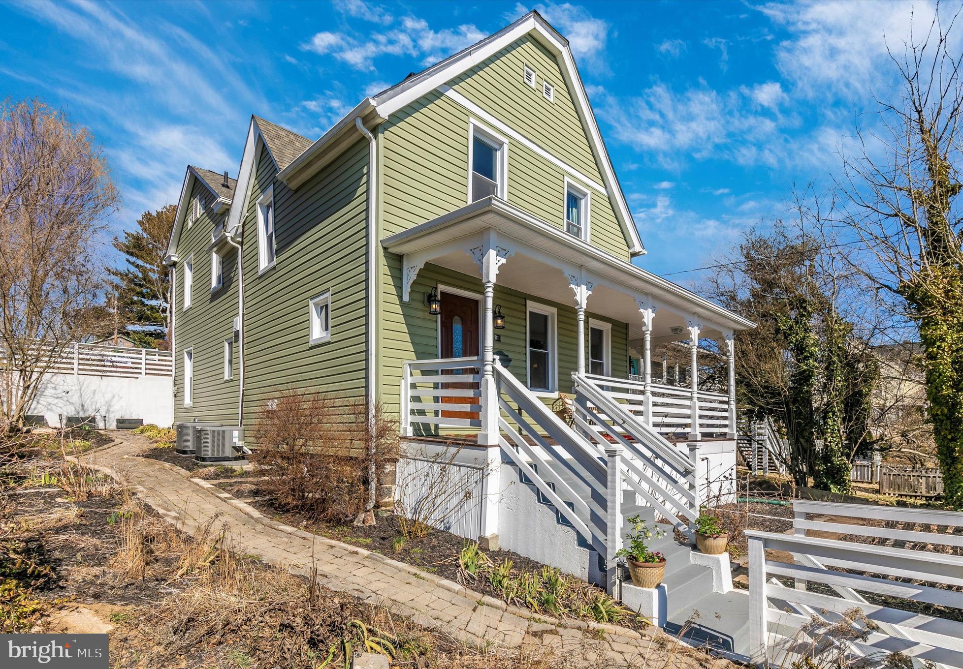 BRUNSWICK - Residential