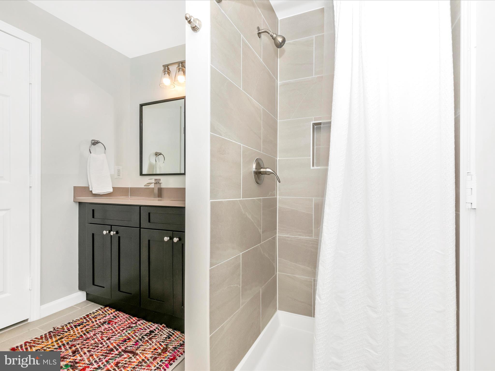 BRUNSWICK - Residential