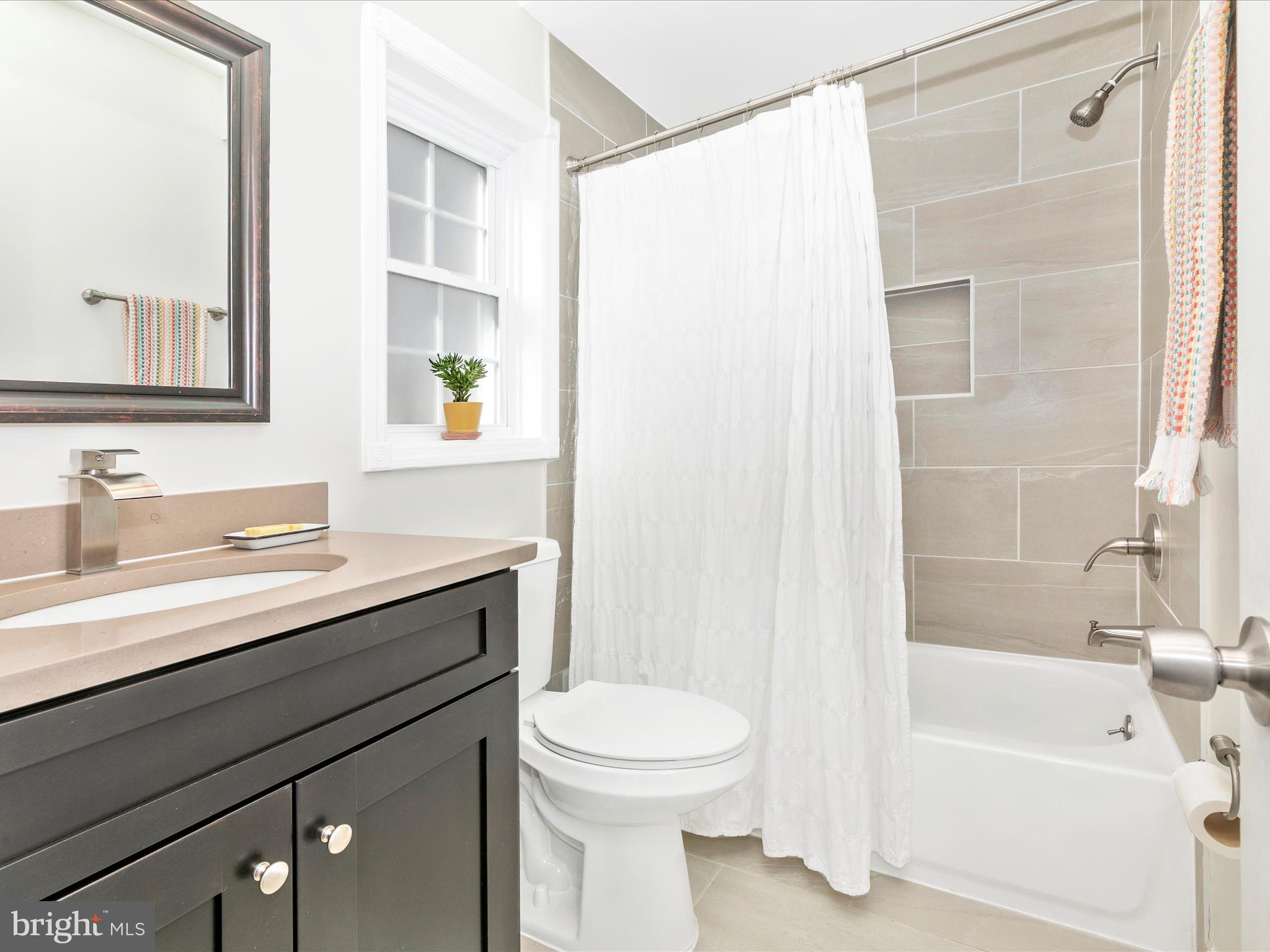 BRUNSWICK - Residential