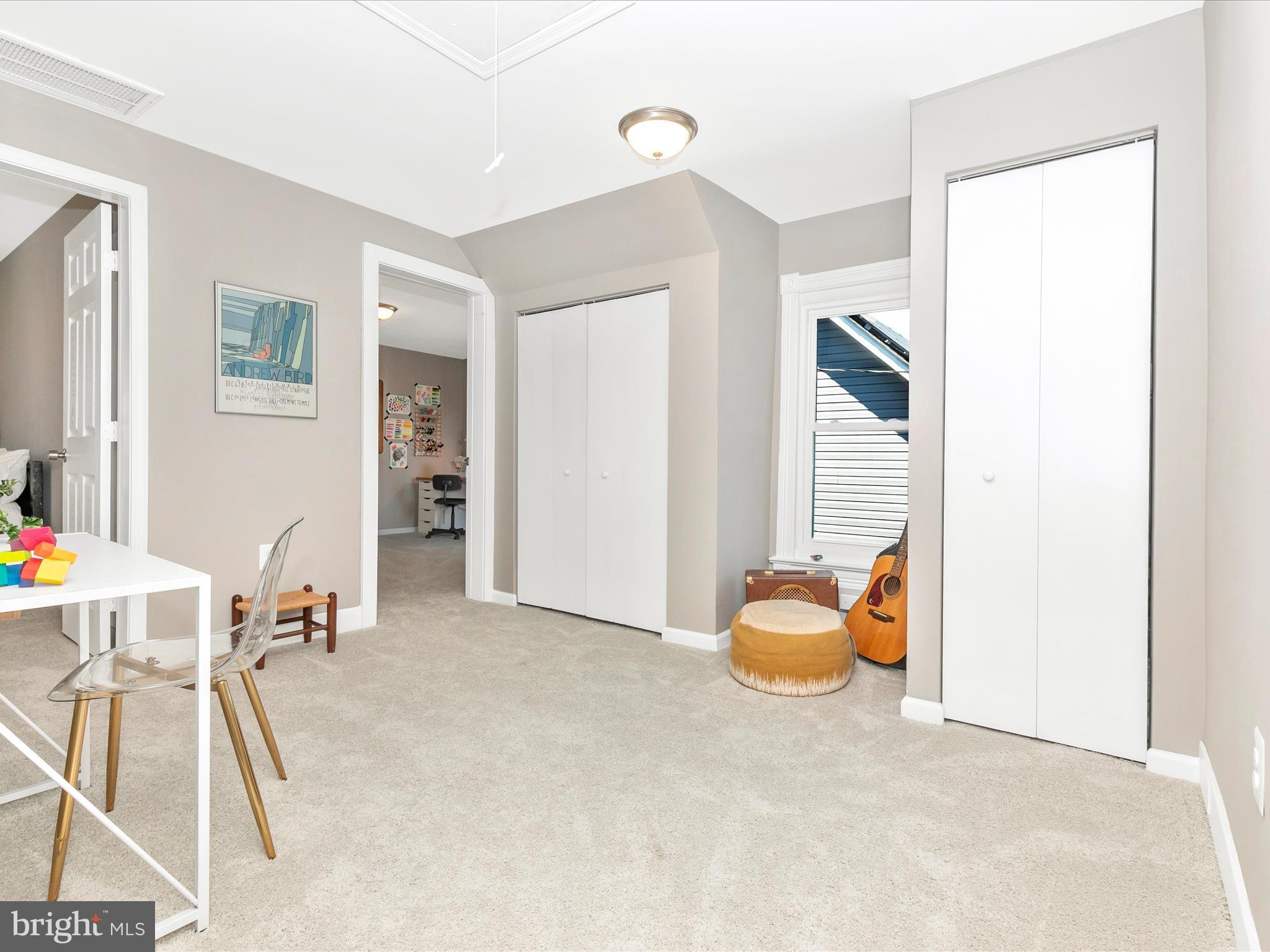 BRUNSWICK - Residential