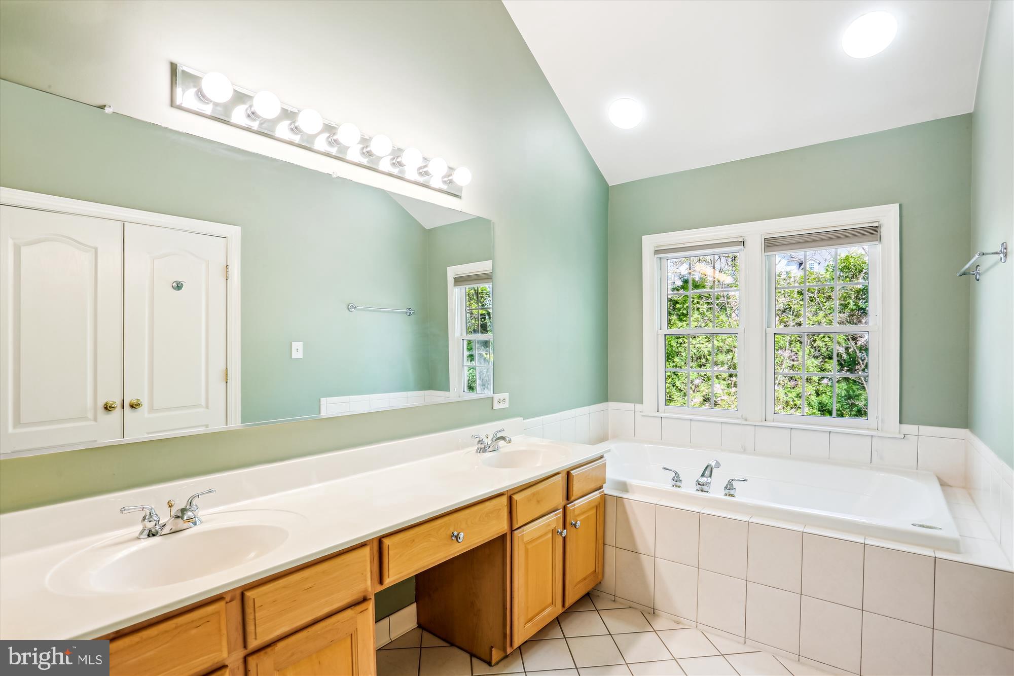 TUCKERMAN HEIGHTS - Residential Lease