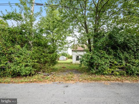 Vacant Land For Sale - 32 Double Tollgate Road<br/> WHITE POST, VA 22663