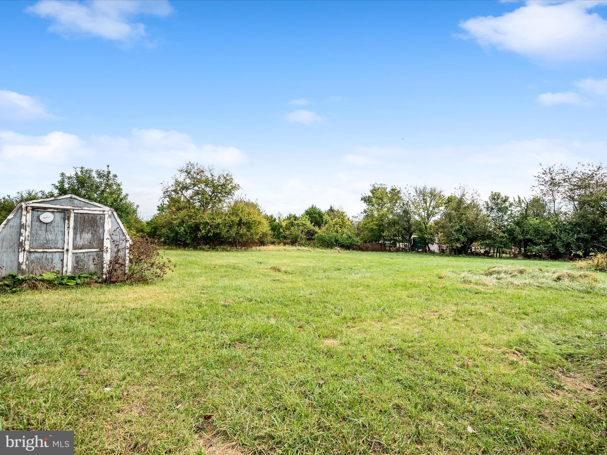 32 DOUBLE TOLLGATE ROAD