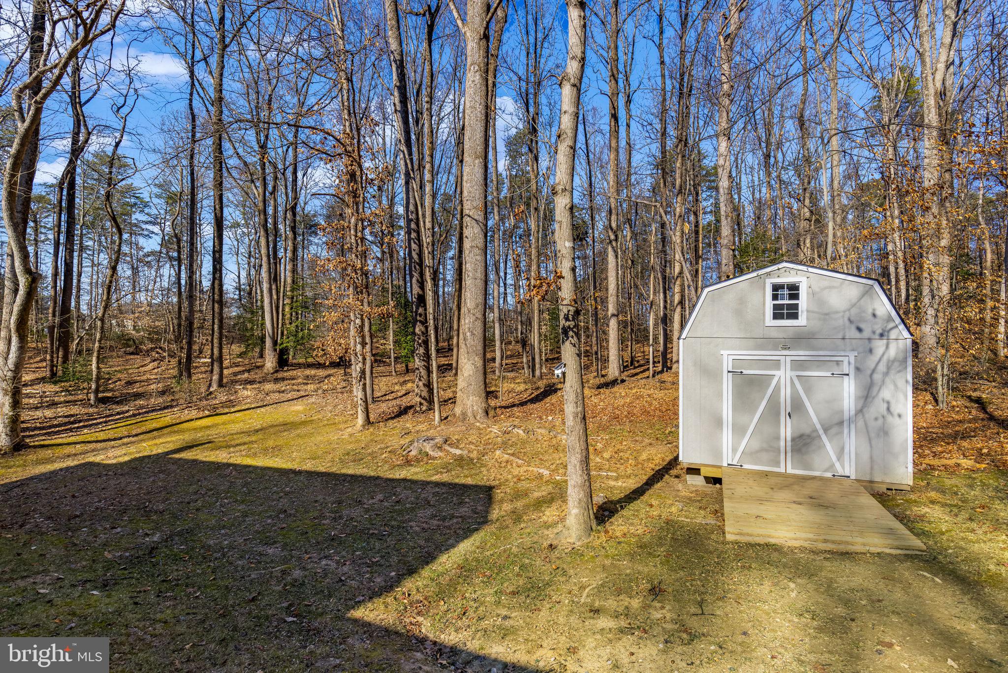 HAMPTONS GROVE - Residential