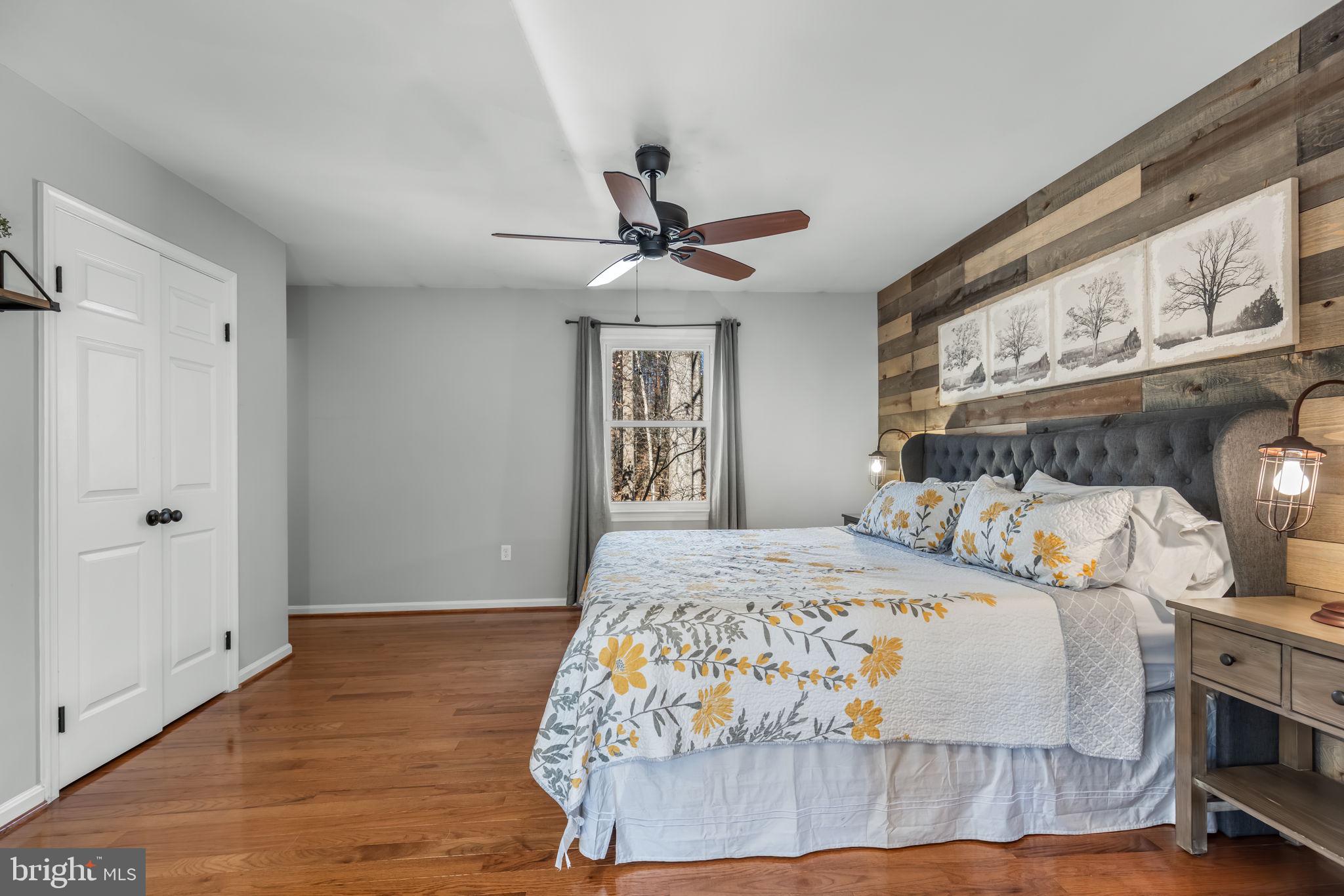 HAMPTONS GROVE - Residential