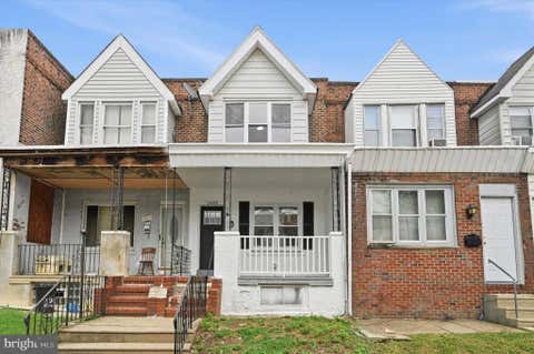 Townhouse For Sale - 2605 S Robinson Street<br/> PHILADELPHIA, PA 19142
