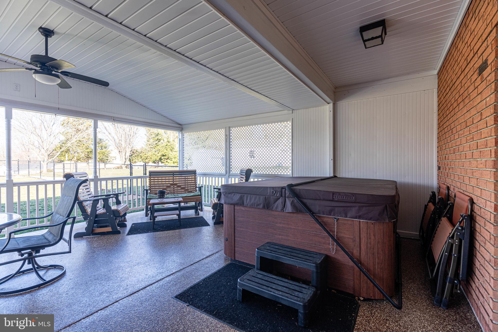 WAYNESBORO - Residential